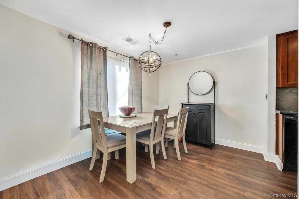 #9 photo, 172 Skyline Drive, 东长岛 科勒姆 Coram , NY 11727