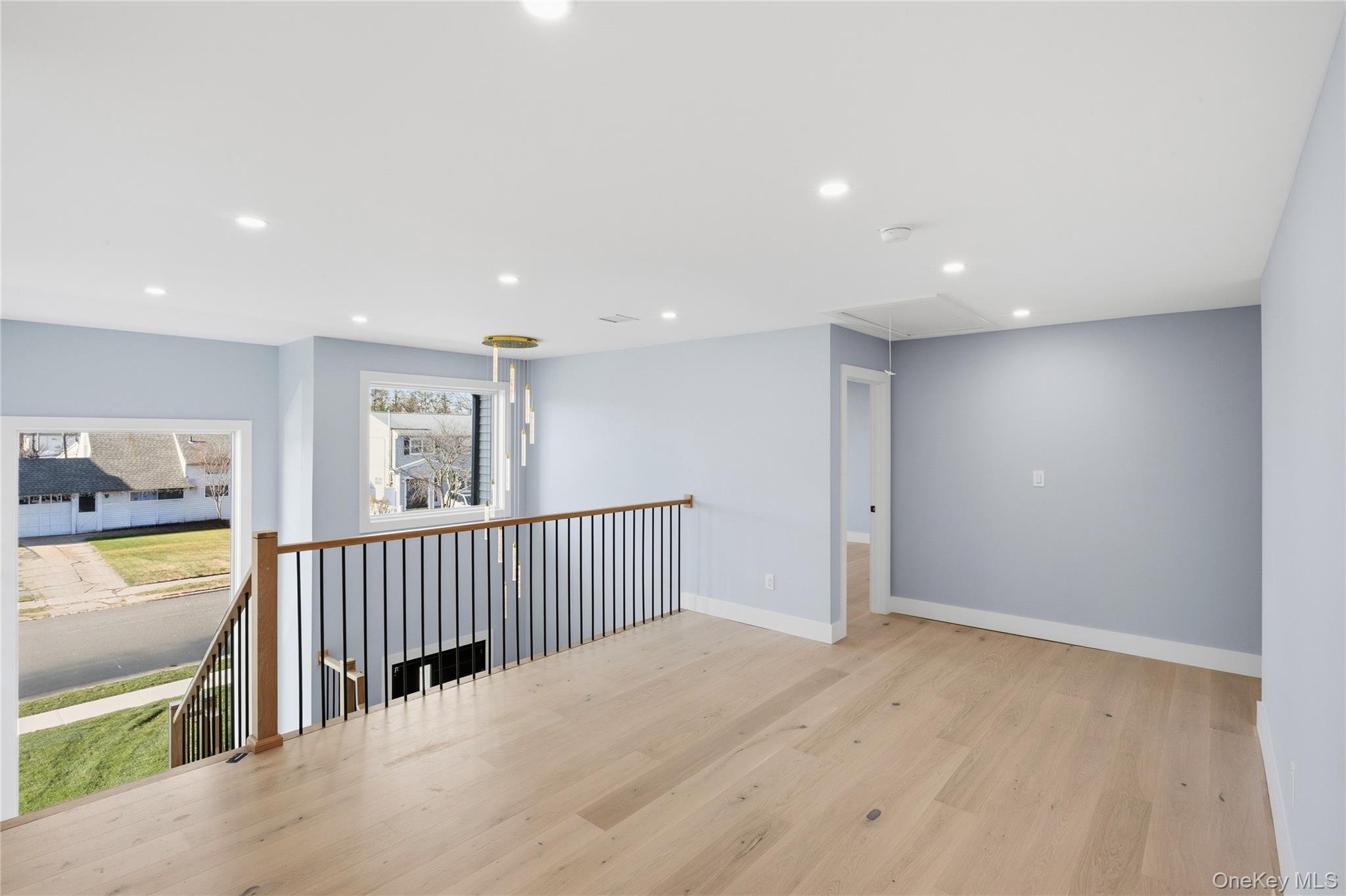 #12 photo, 14 Fawn Lane, מחוז נסאו Westbury , NY 11590