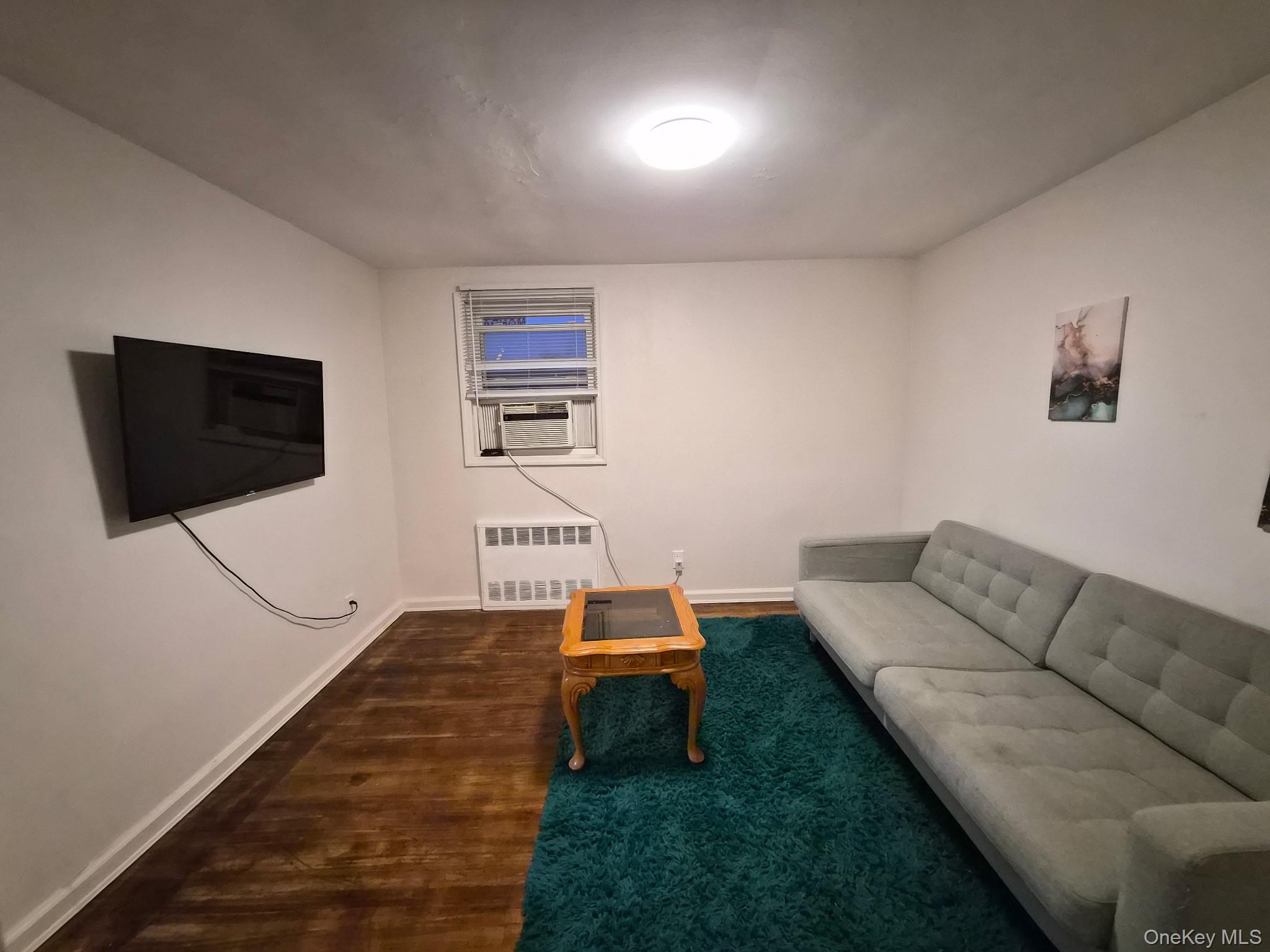 #8 photo, 182 Covert Avenue, Нассау ‖ Floral Park , NY 11001