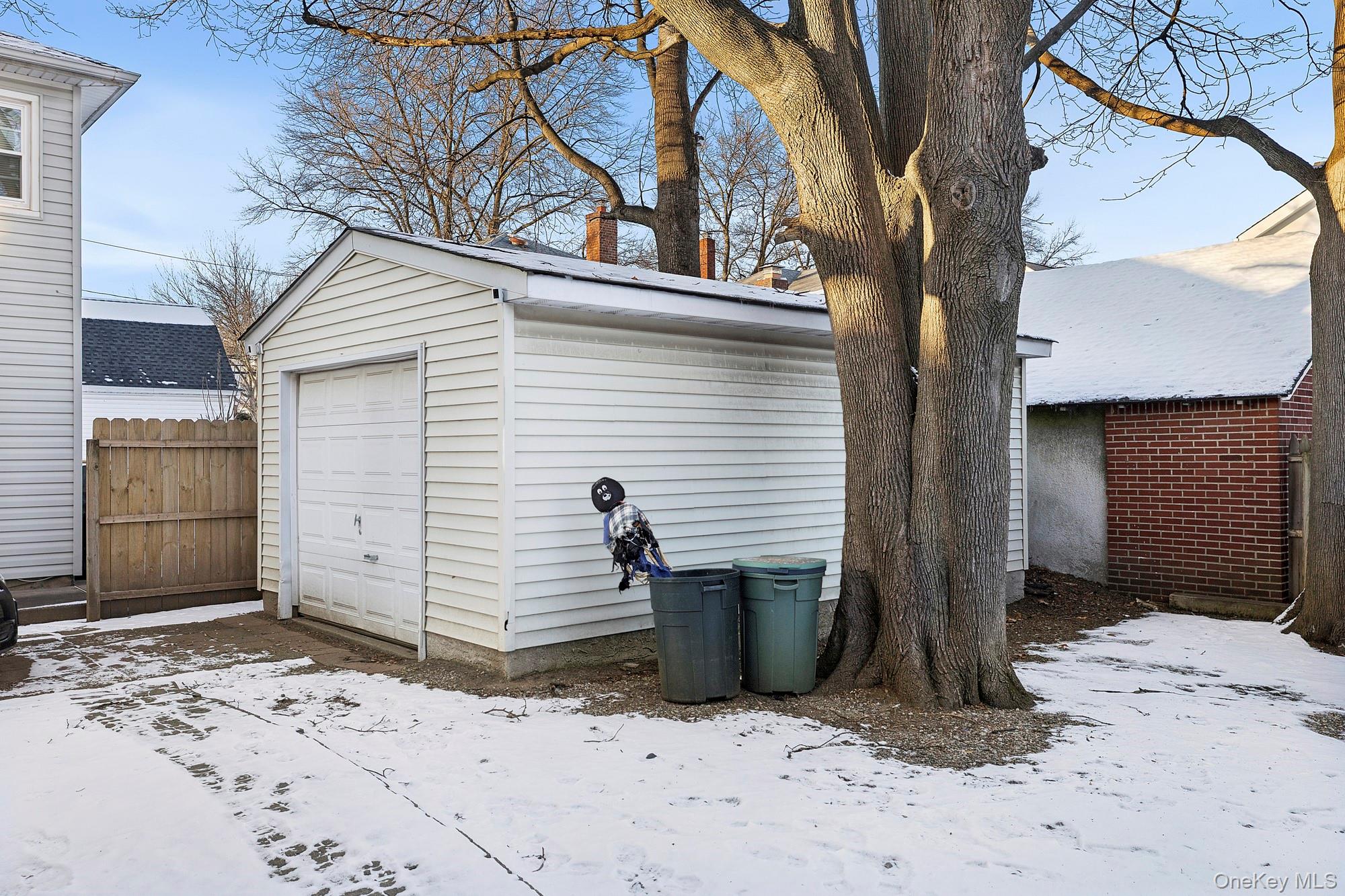 #20 photo, 331 Tulip Avenue, Floral Park , NY 11001