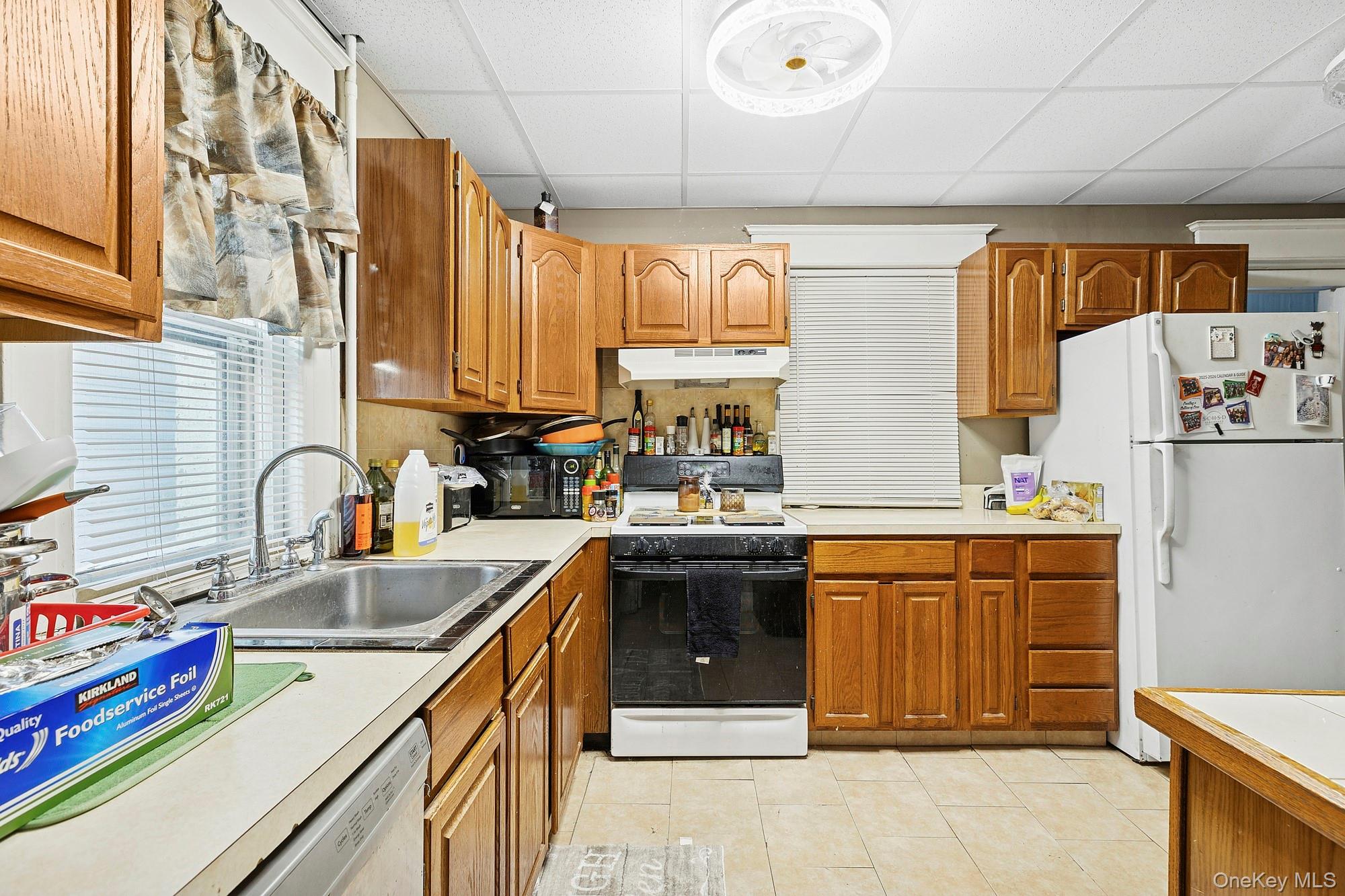 #7 photo, 331 Tulip Avenue, Floral Park , NY 11001