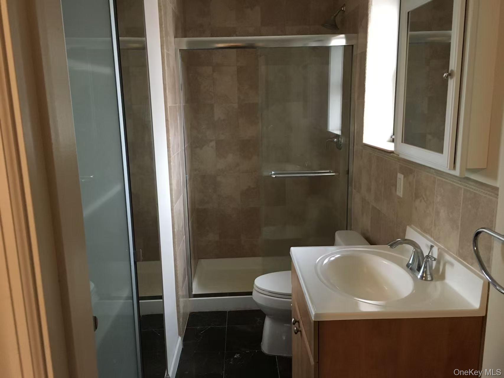 #7 photo, 3138 137th Street, 플러싱 Flushing , NY 11354