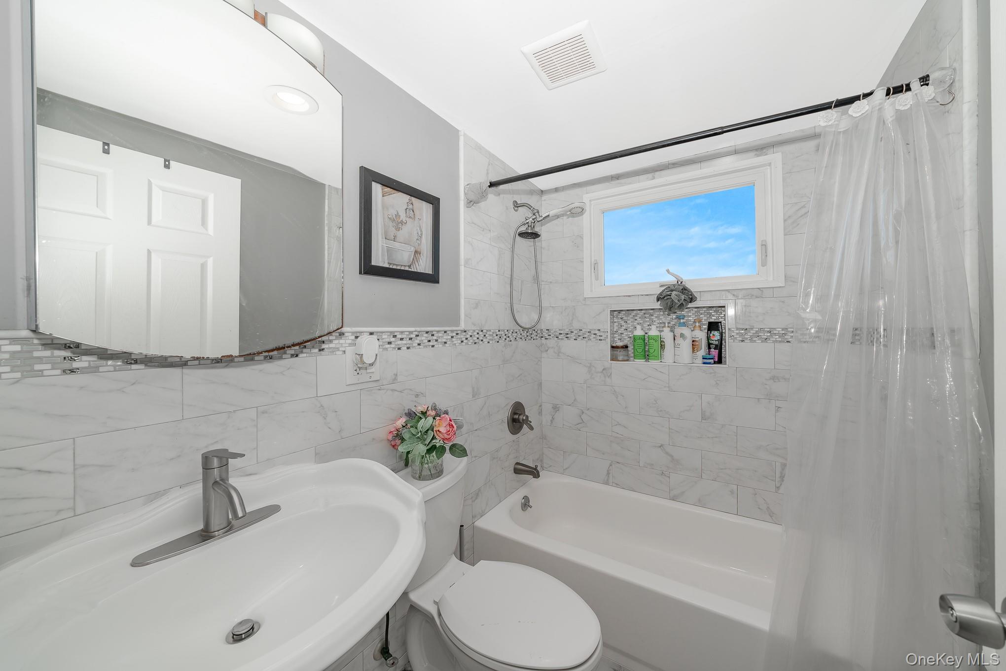 #12 photo, 22 Francine Drive, Massapequa , NY 11758