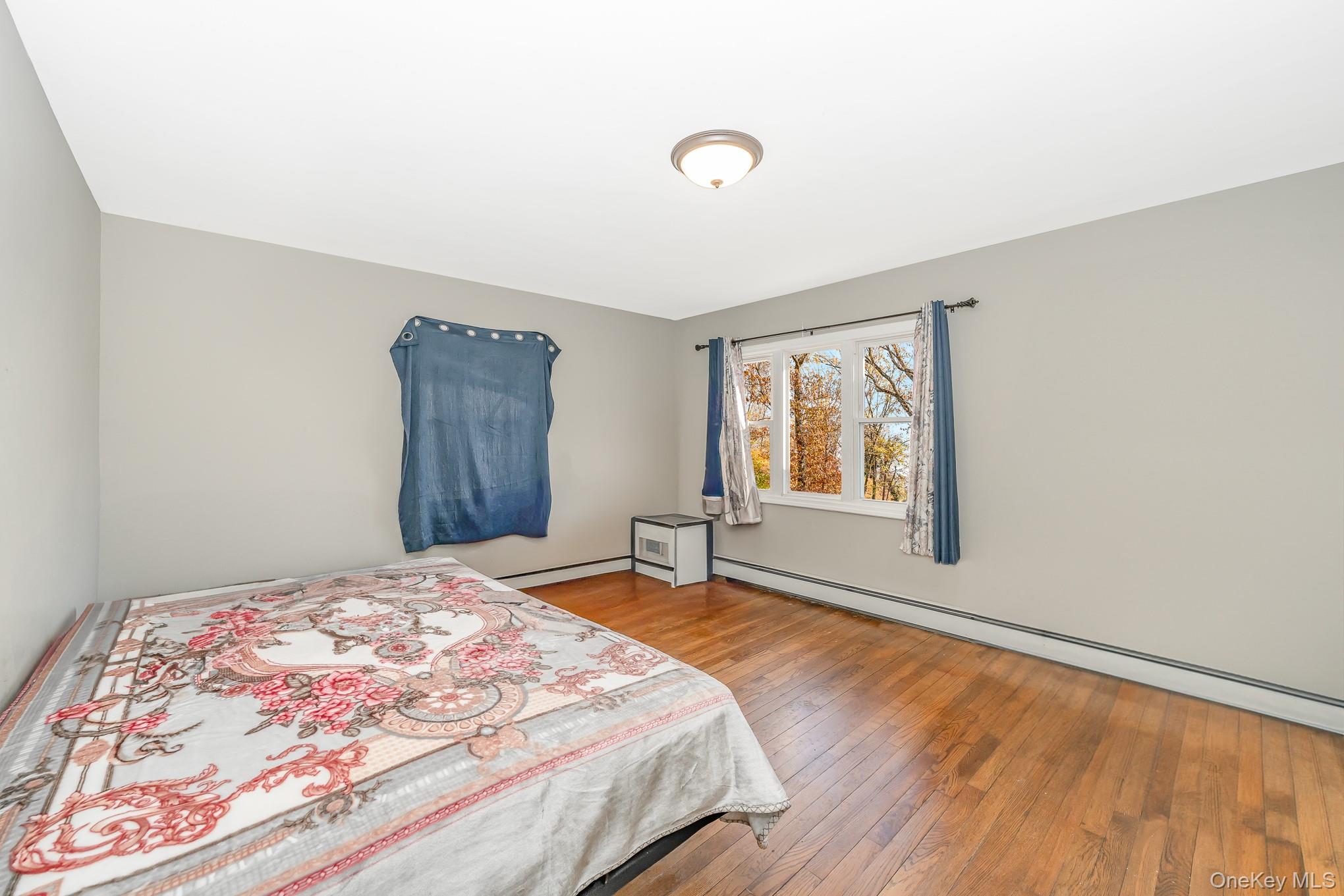 #8 photo, 22 Francine Drive, Massapequa , NY 11758