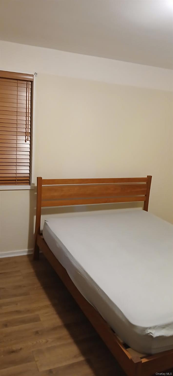 #10 photo, 224-04 Manor Road, קווינס Queens Village , NY 11427