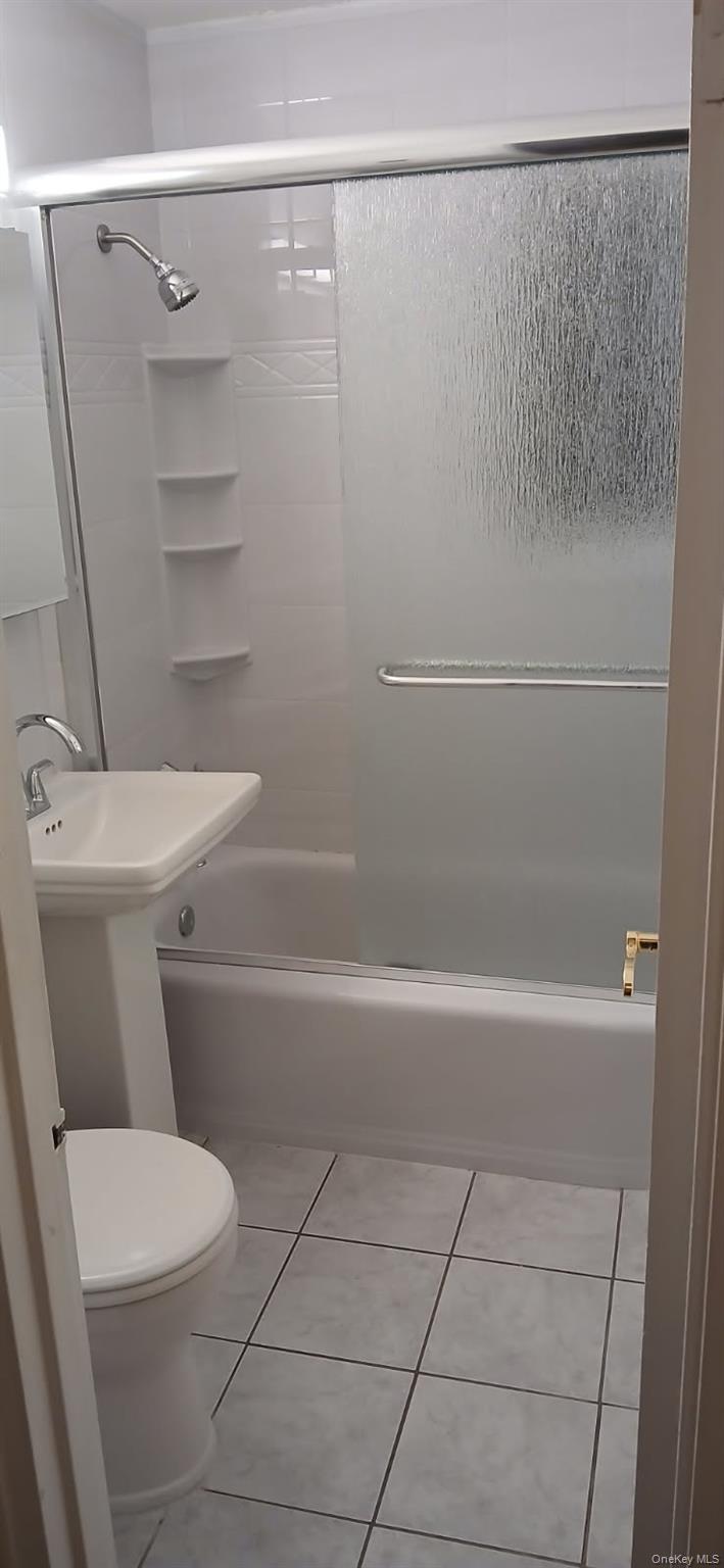 #7 photo, 224-04 Manor Road, קווינס Queens Village , NY 11427