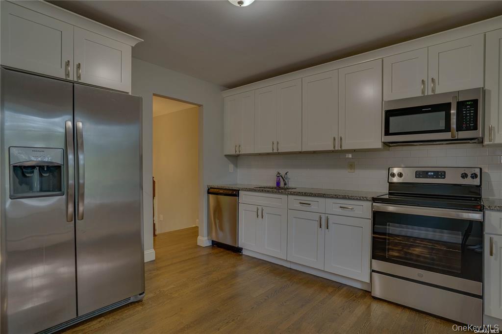 #6 photo, 30 Clematis Street, Port Jefferson Station , NY 11776