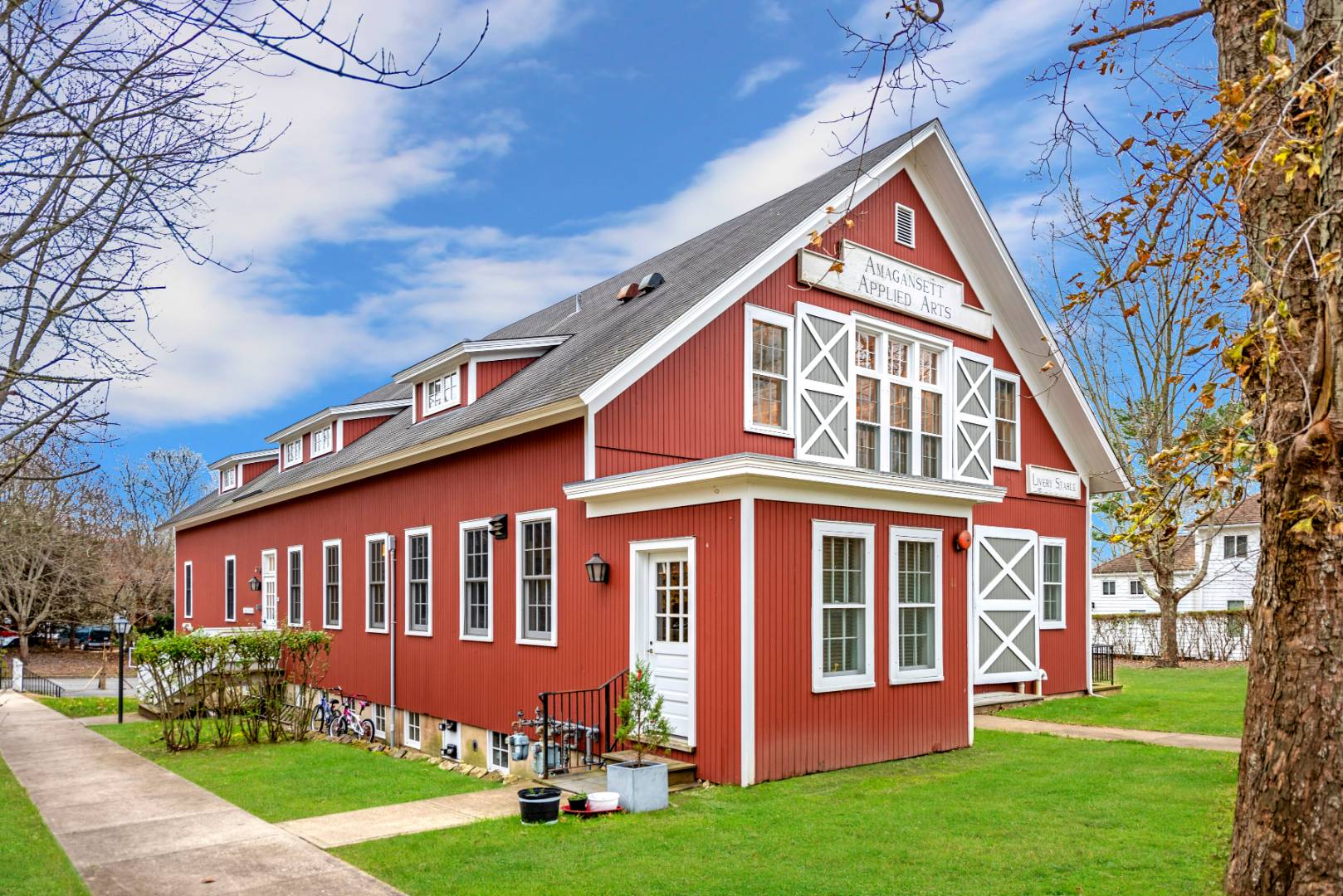 #1 photo, 11 Indian Wells Highway, First Floor, Amagansett , NY 11930