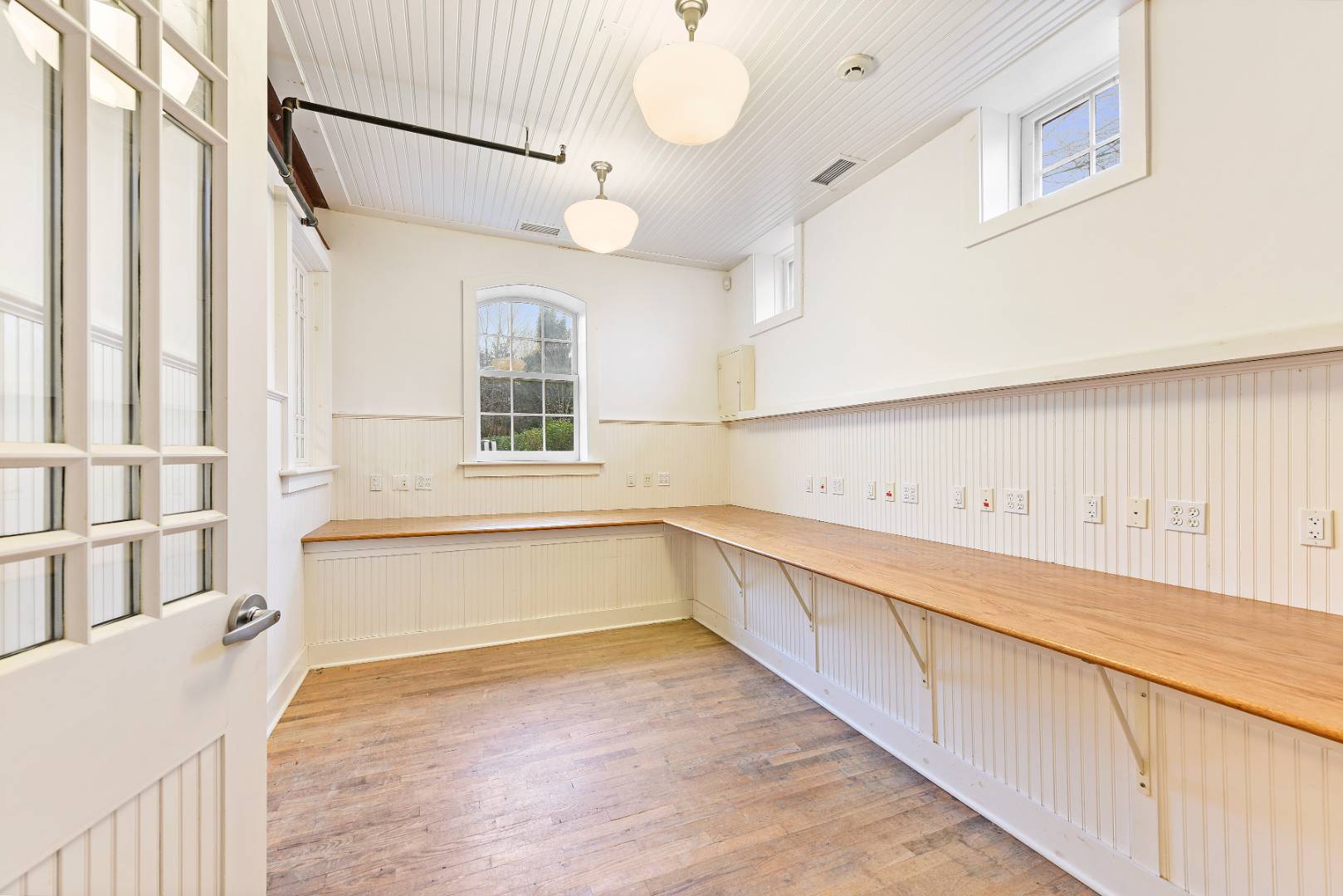 #15 photo, 11 Indian Wells Highway, First Floor, Amagansett , NY 11930