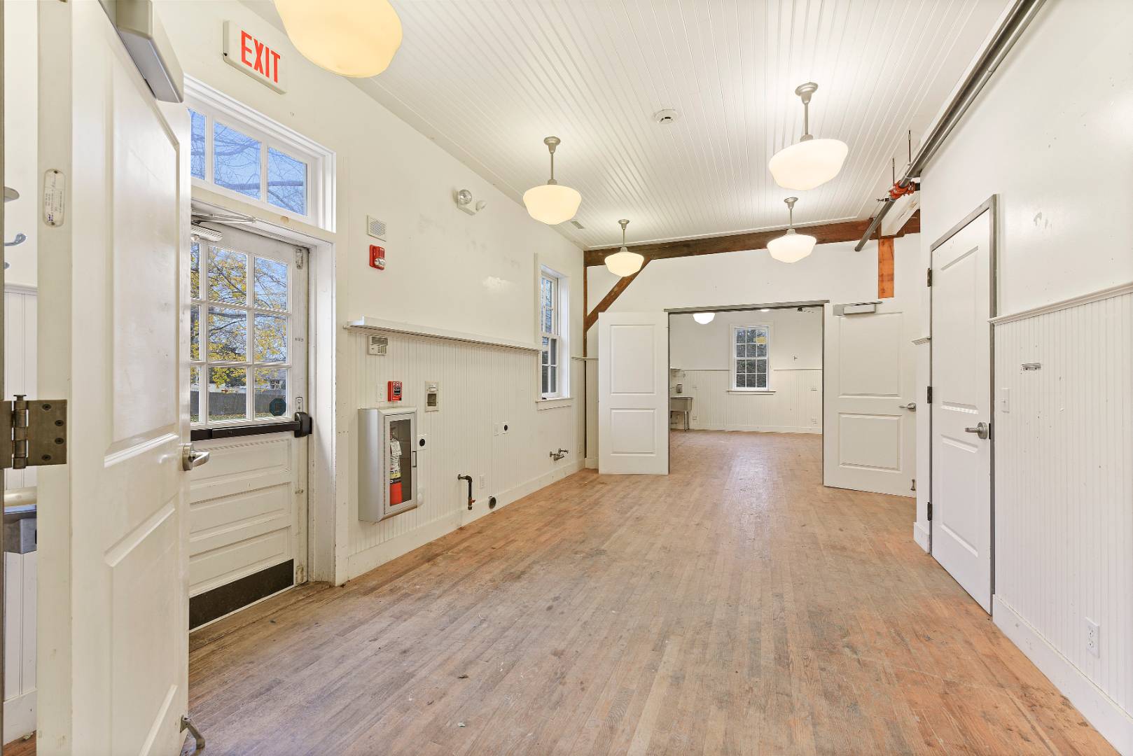 #6 photo, 11 Indian Wells Highway, First Floor, Amagansett , NY 11930