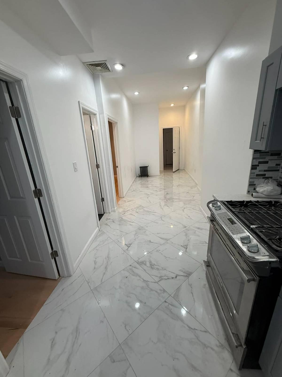 #16 photo, 24604 Jericho Turnpike, #1, Bellerose , NY 11001