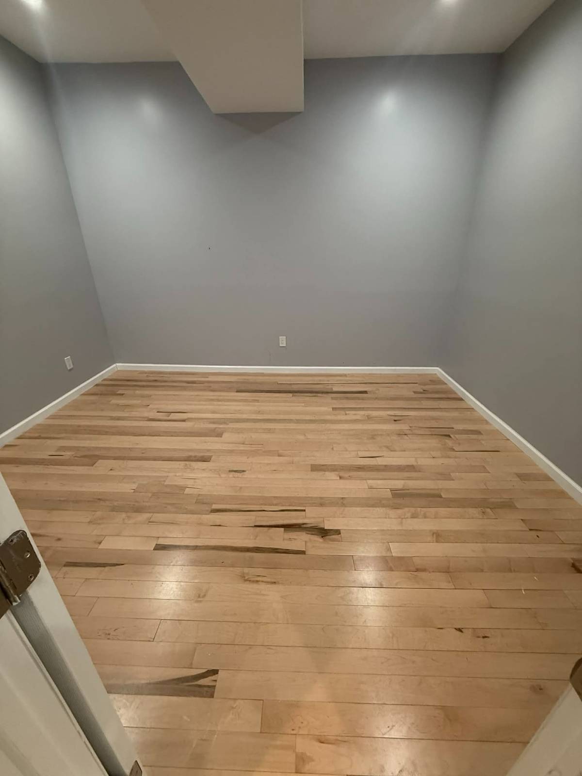 #5 photo, 24604 Jericho Turnpike, #1, Bellerose , NY 11001