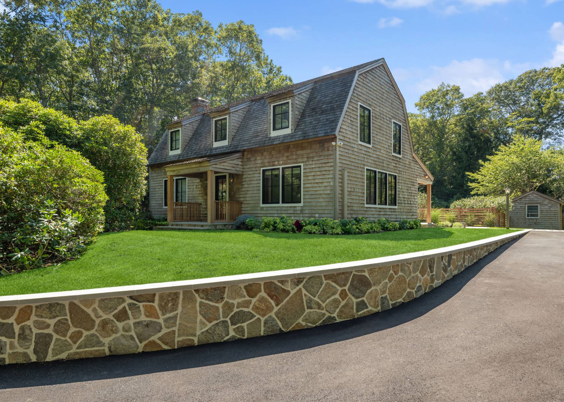 #17 photo, 70 Glenview Drive, מחוז סאפוק Southampton , NY 11968