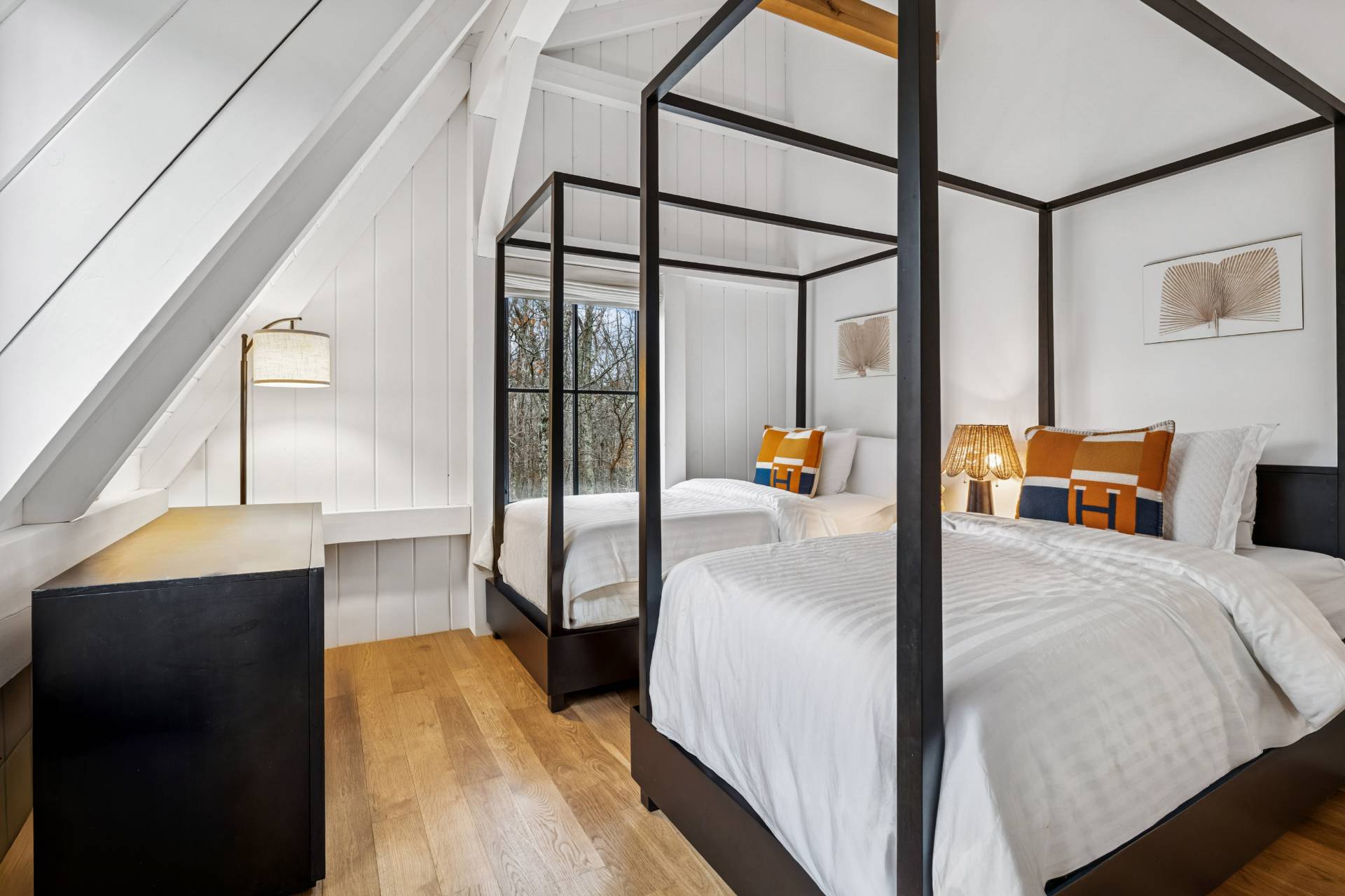 #24 photo, 70 Glenview Drive, מחוז סאפוק Southampton , NY 11968