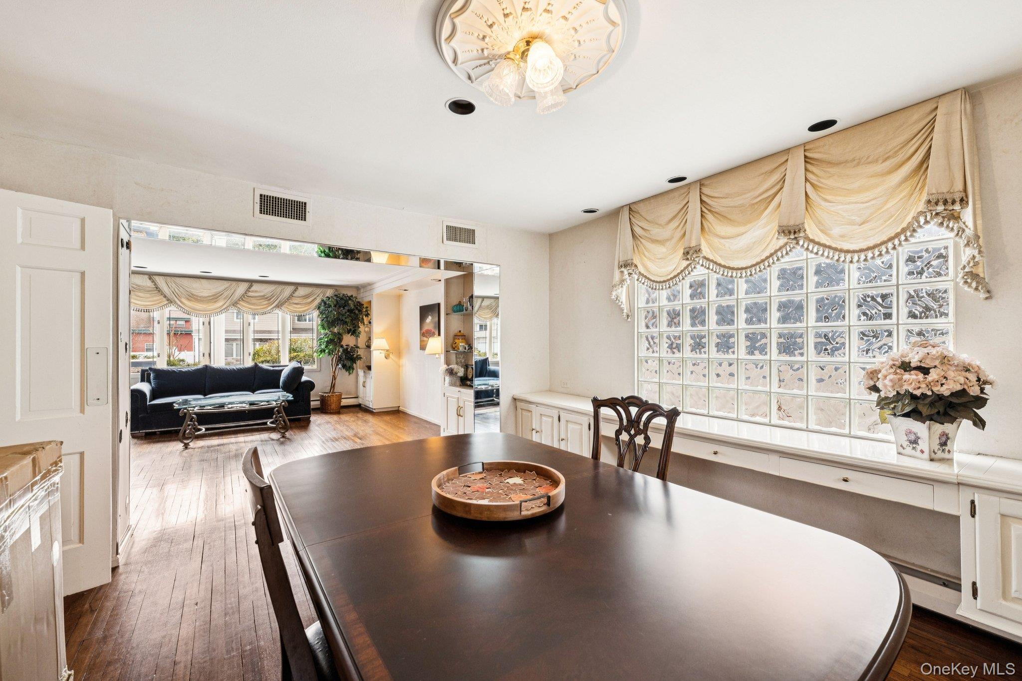 #10 photo, 26 Dell Drive, East Rockaway , NY 11518