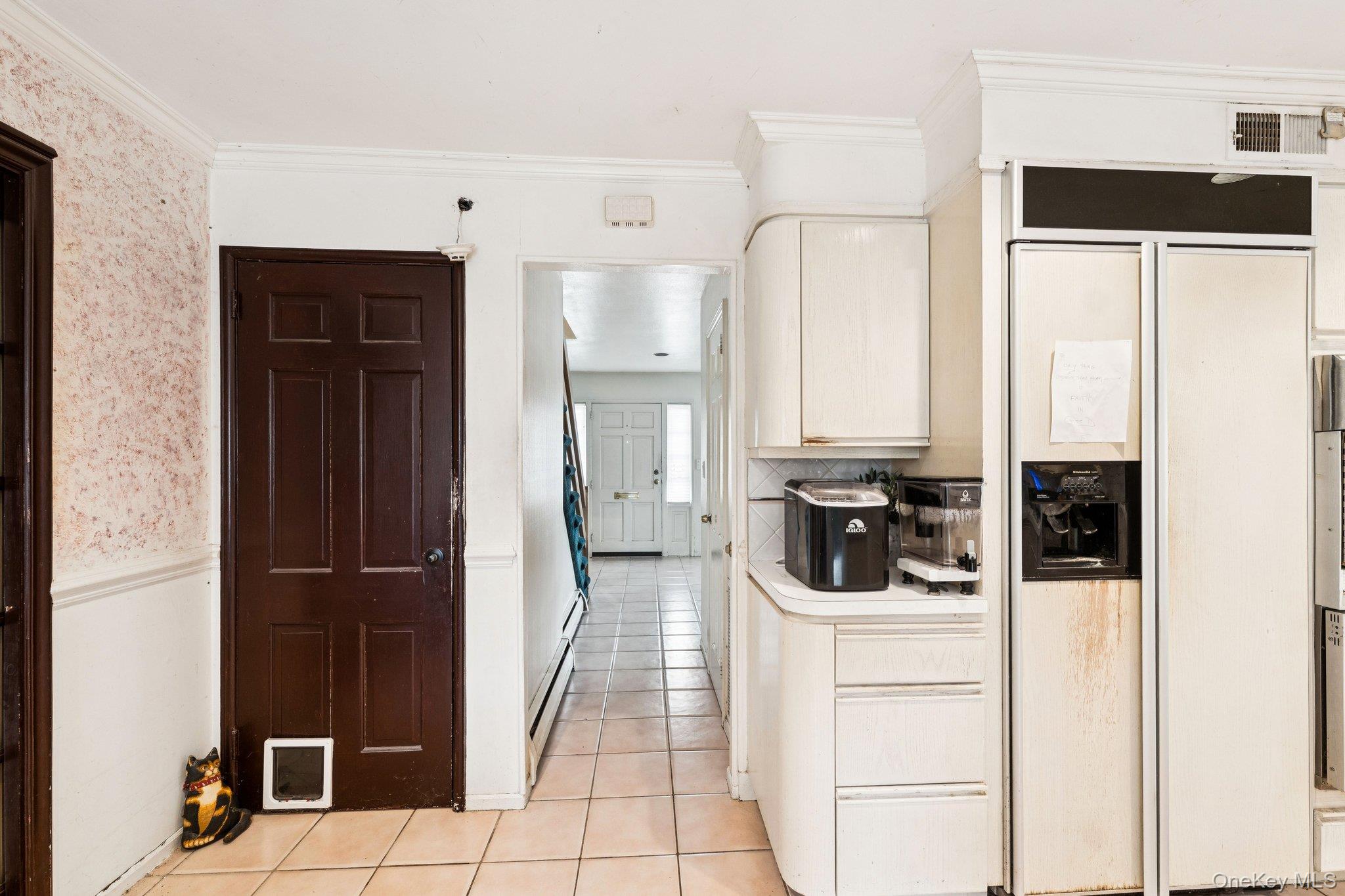 #19 photo, 26 Dell Drive, East Rockaway , NY 11518