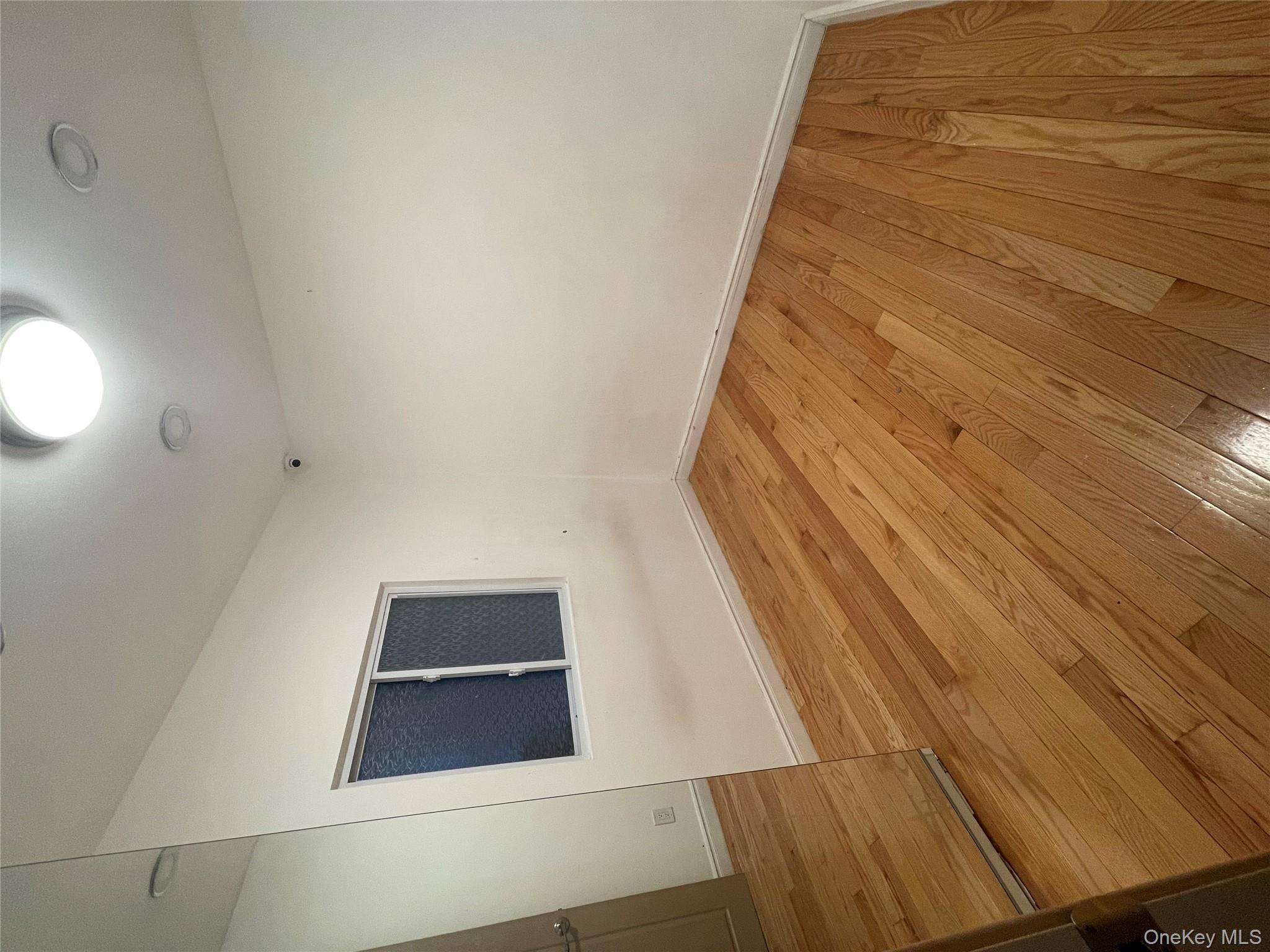 #12 photo, 105-34 65 Avenue, Куинс ‖ Forest Hills , NY 11375