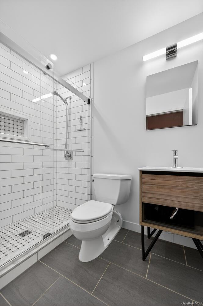 #11 photo, 20716 Melissa Court, Bayside , NY 11360