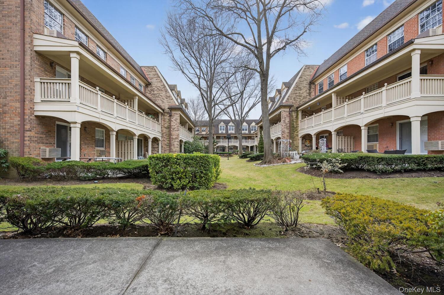 #16 photo, 20716 Melissa Court, Bayside , NY 11360