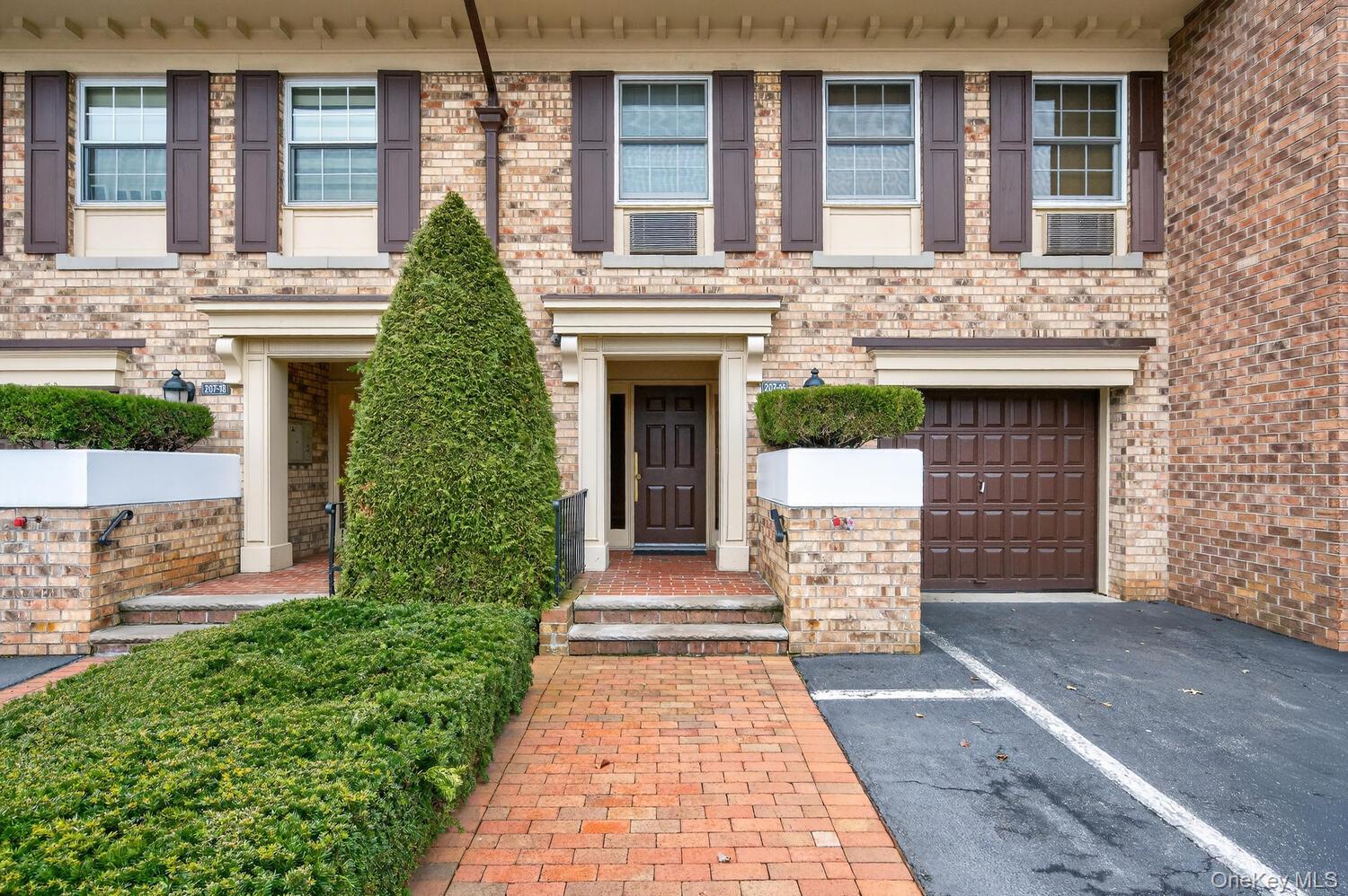 #2 photo, 20716 Melissa Court, Bayside , NY 11360