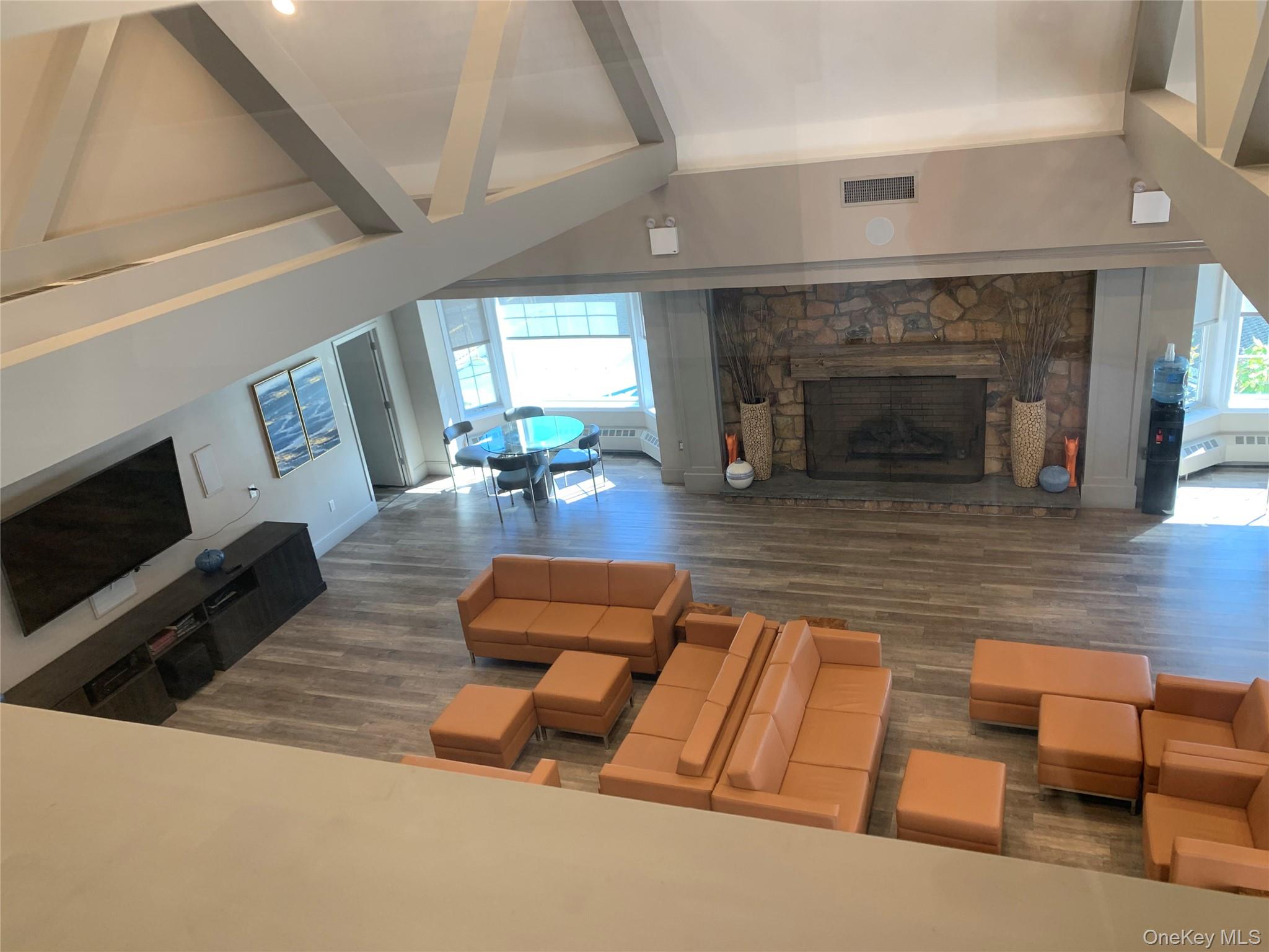 #20 photo, 20716 Melissa Court, Bayside , NY 11360