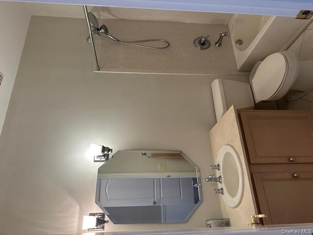 #12 photo, 9 Shelly Lane, Mount Sinai , NY 11766