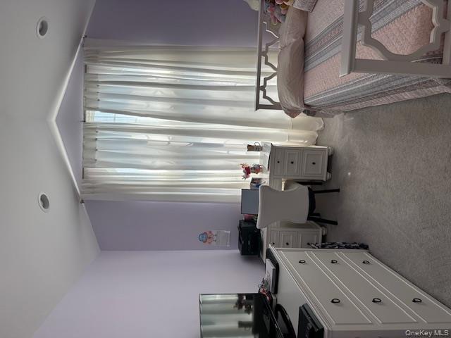 #14 photo, 9 Shelly Lane, Mount Sinai , NY 11766