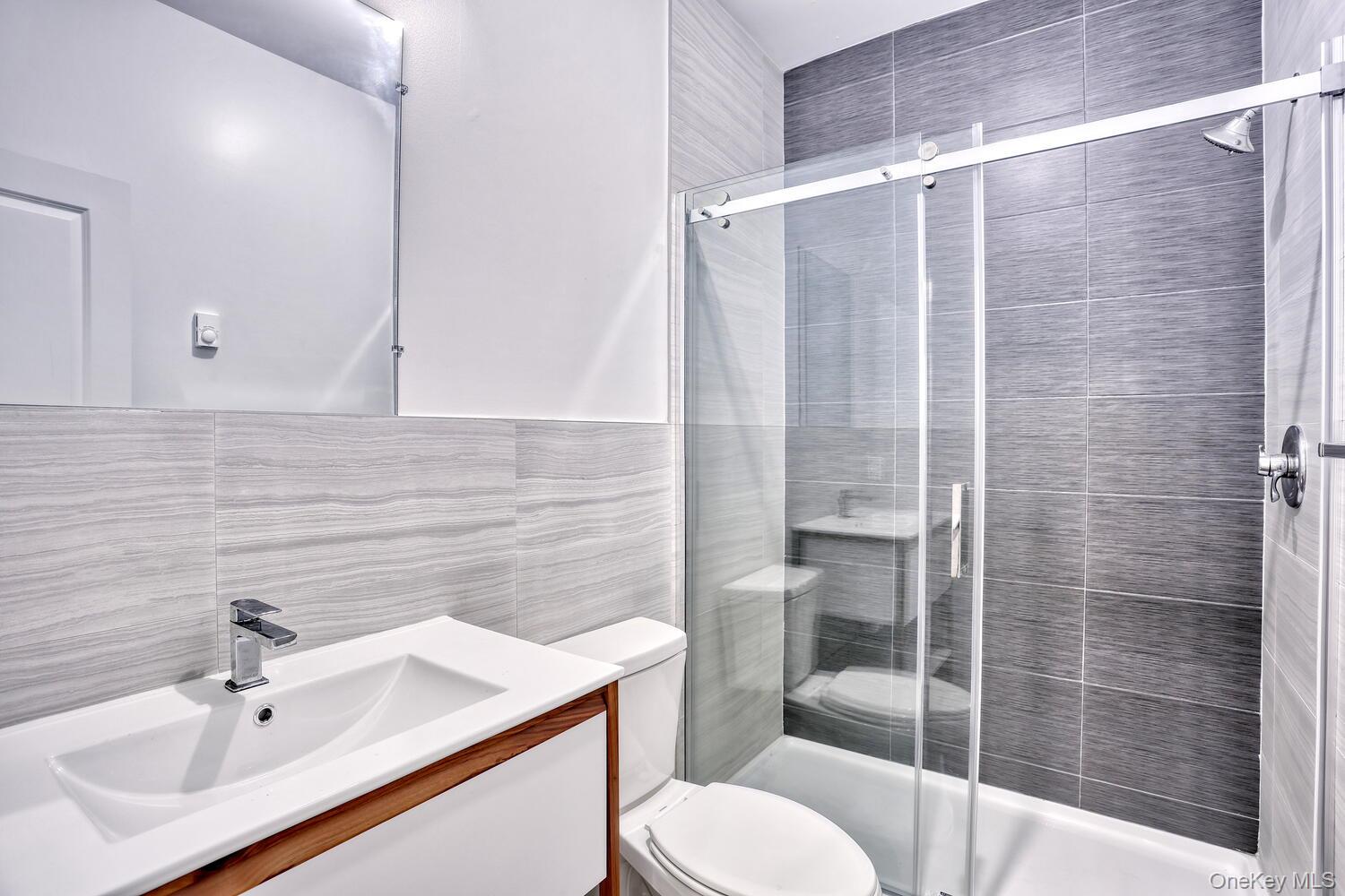 #13 photo, 962 S Route 9W, Congers , NY 10920