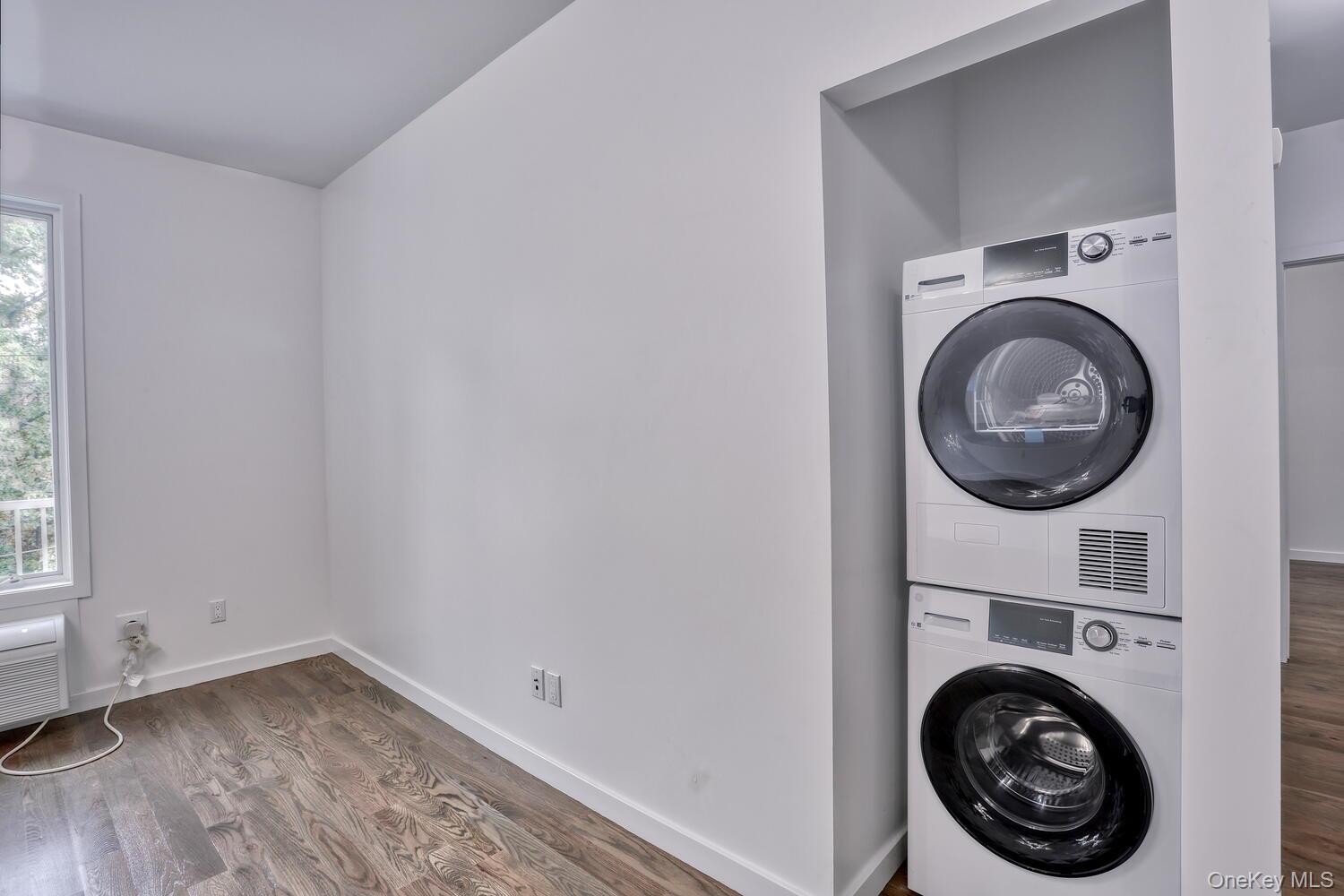 #17 photo, 962 S Route 9W, Congers , NY 10920