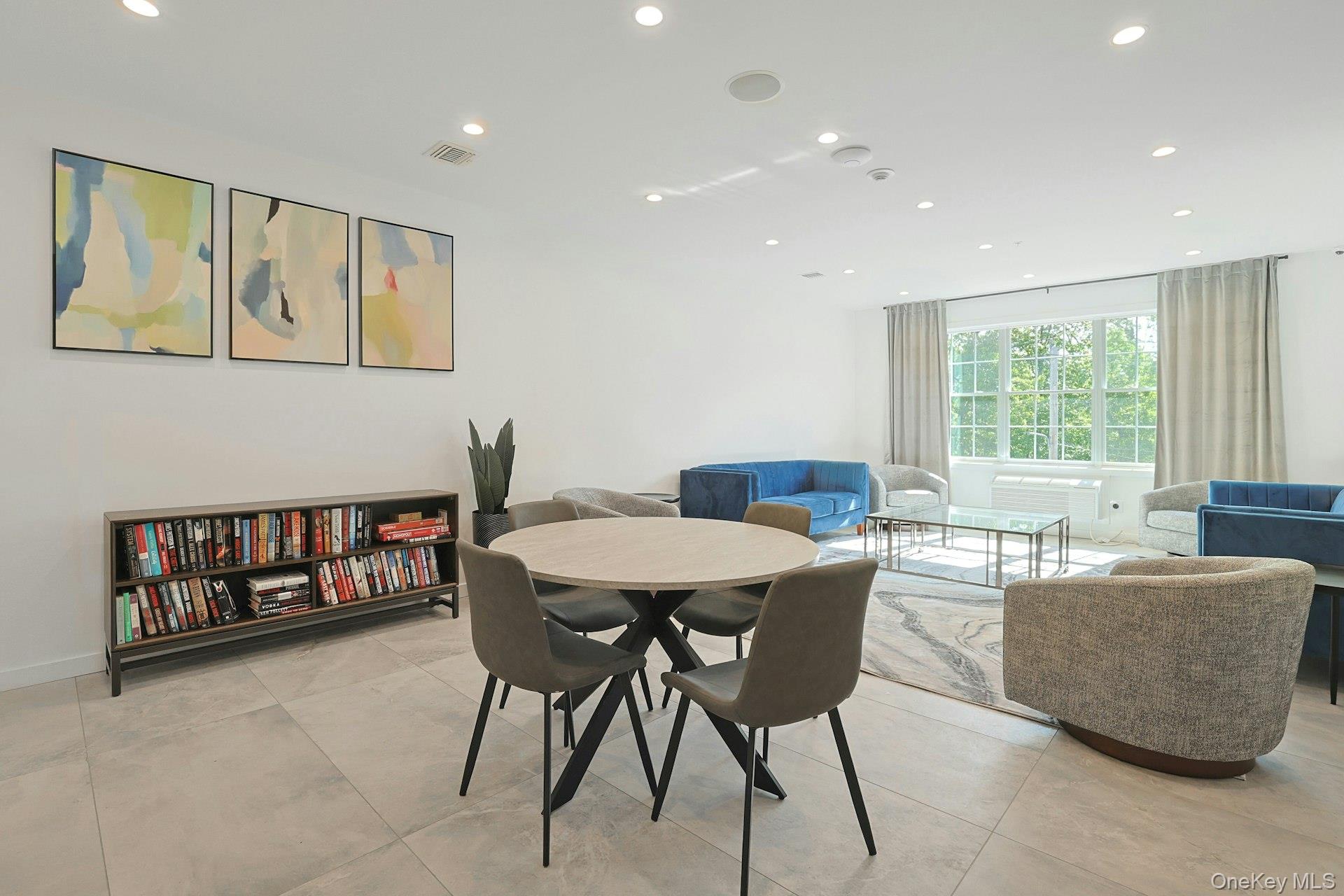 #19 photo, 962 S Route 9W, Congers , NY 10920