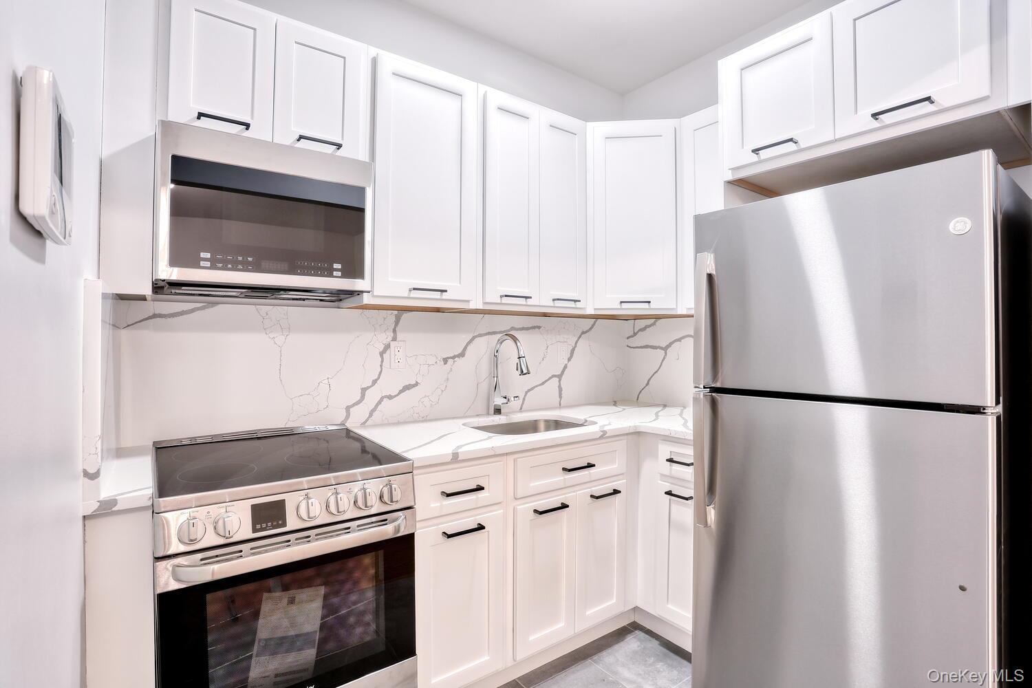 #9 photo, 962 S Route 9W, Congers , NY 10920