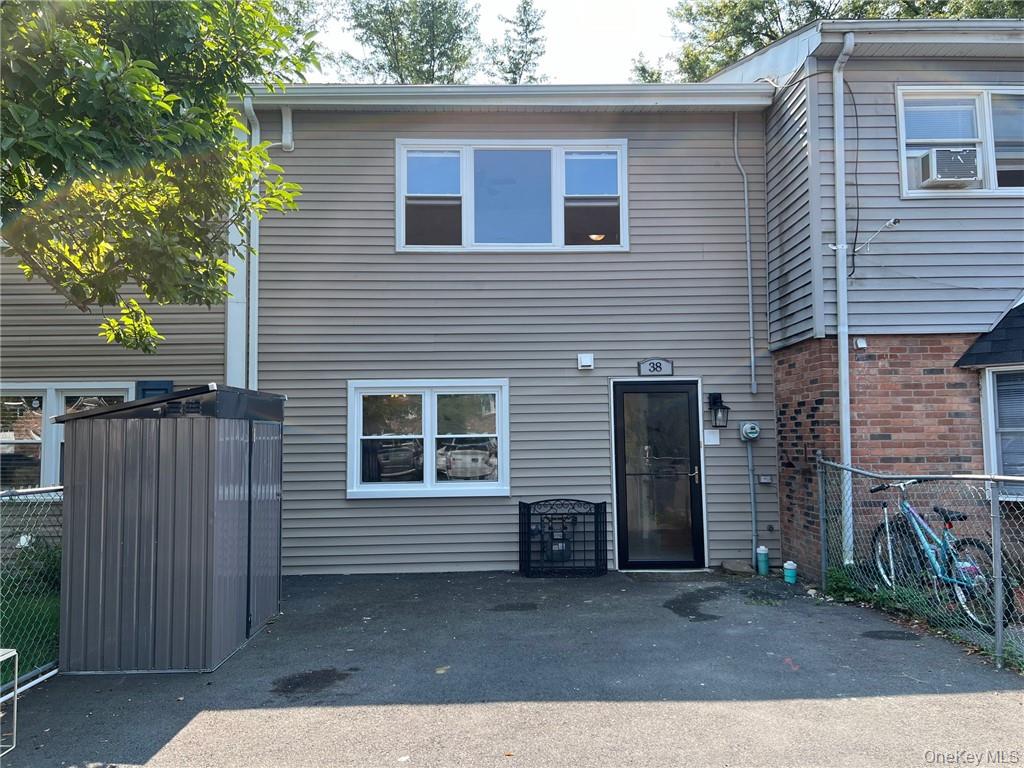 #17 photo, 38 Hampton Court, Middletown , NY 10941