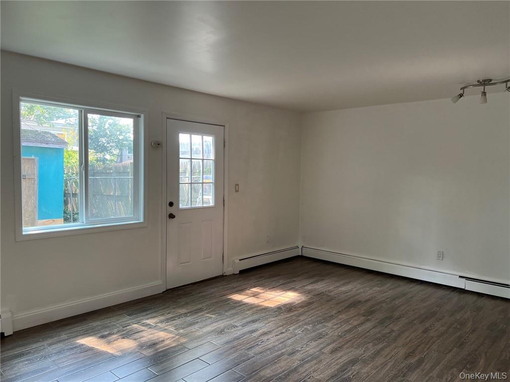 #5 photo, 38 Hampton Court, Middletown , NY 10941