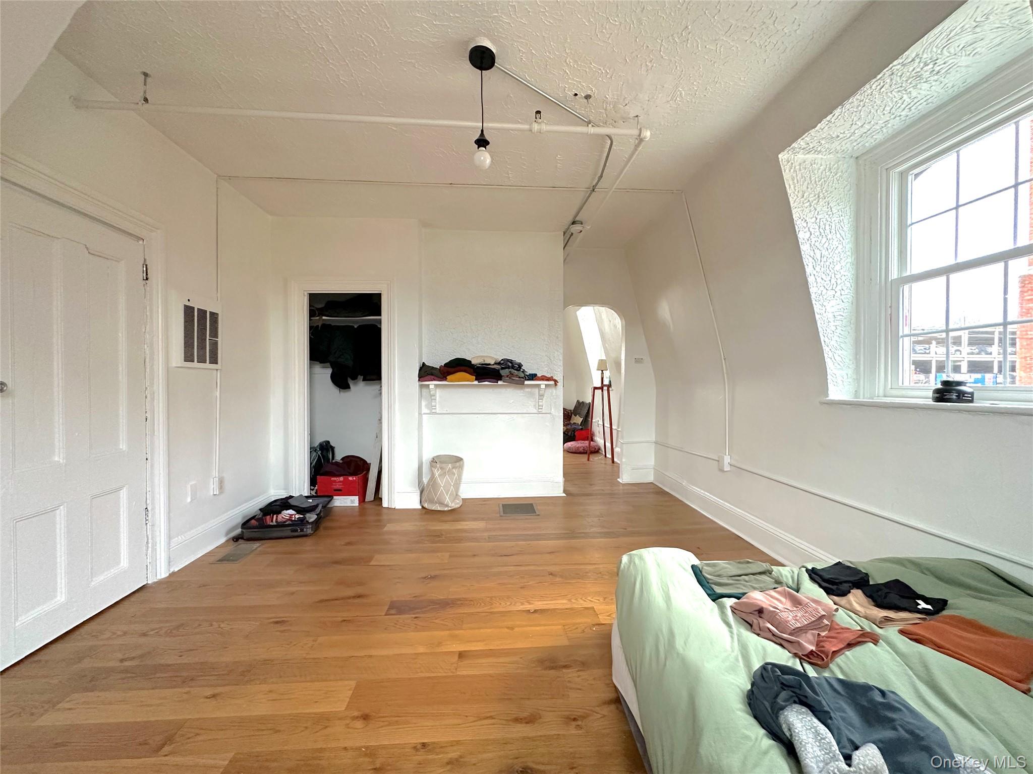 #5 photo, 56 Dubois Street, Newburgh , NY 12550