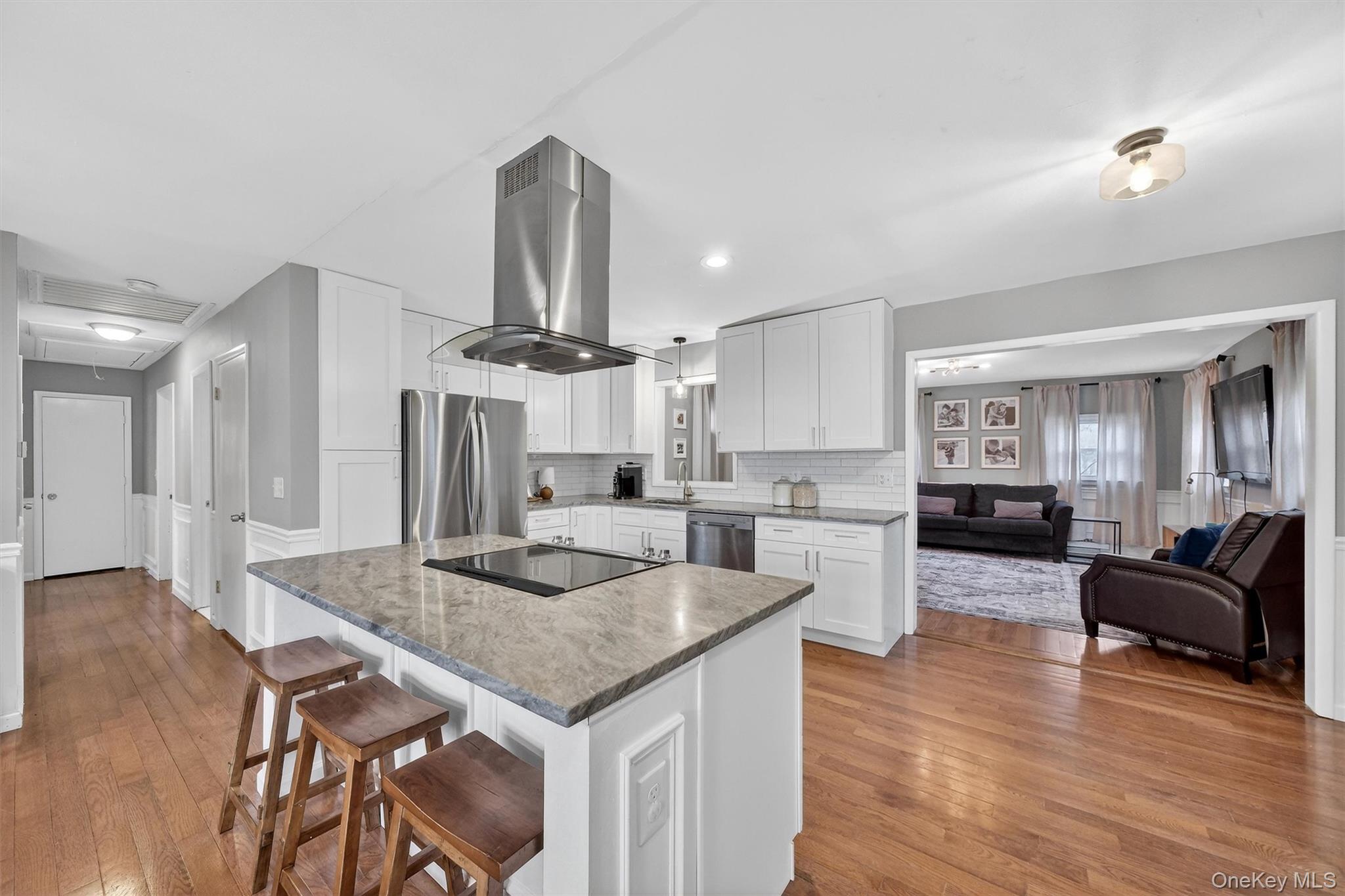 #10 photo, 21 Russo Drive, 紐約州 Hopewell Junction , NY 12533