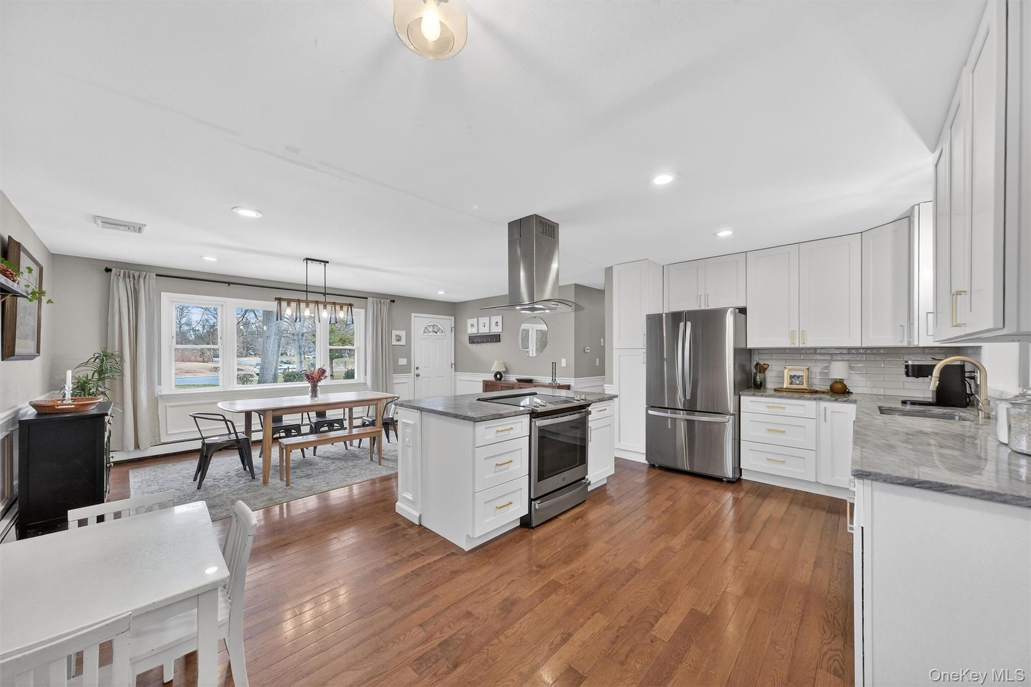 #13 photo, 21 Russo Drive, 紐約州 Hopewell Junction , NY 12533