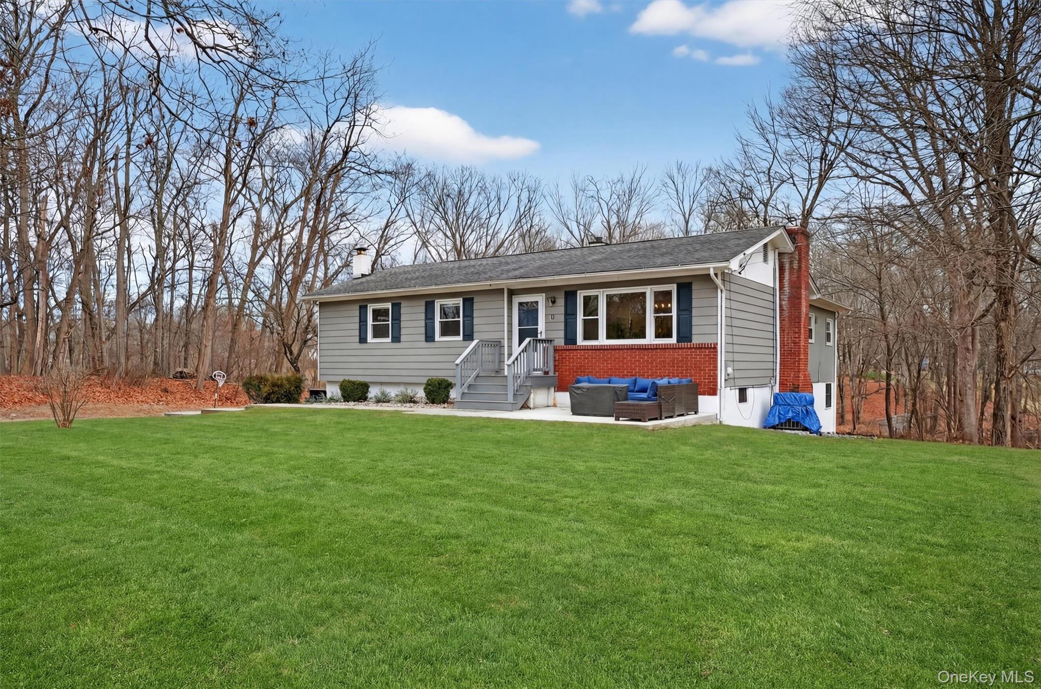 #2 photo, 21 Russo Drive, 紐約州 Hopewell Junction , NY 12533