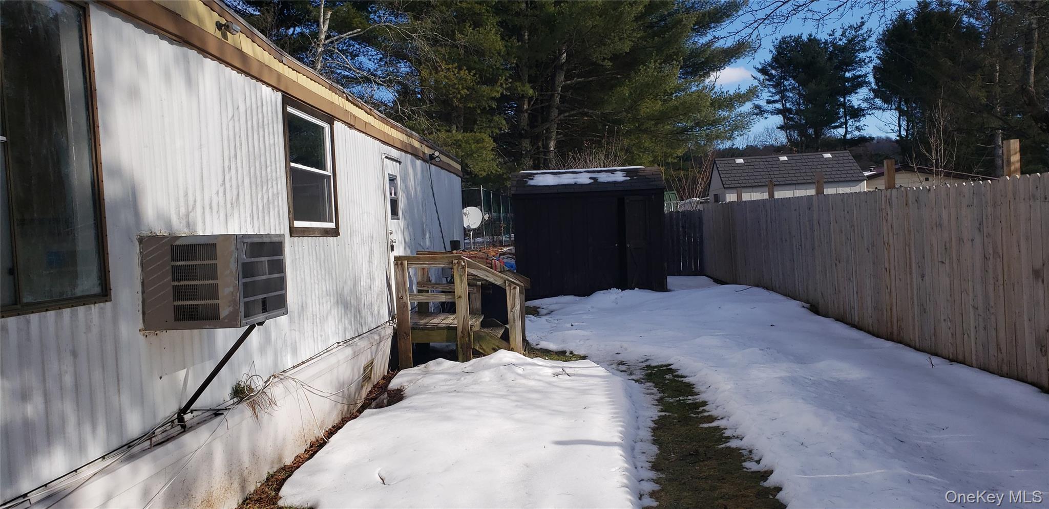 #14 photo, 112 Cambridge Cirlcle, Loch Sheldrake , NY 12759