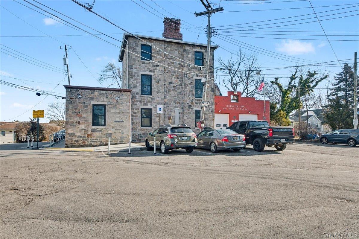 #14 photo, 13D Edgewater Park, הברונקס Bronx , NY 10465