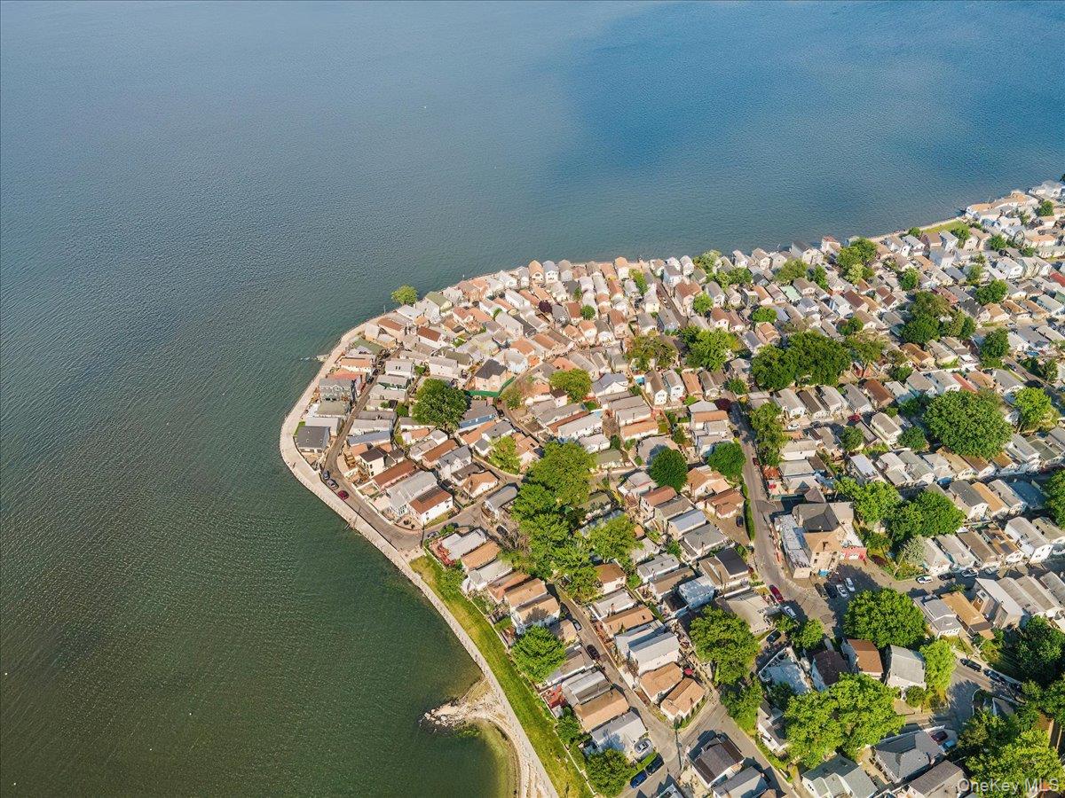 #16 photo, 13B Edgewater Park, הברונקס Bronx , NY 10465