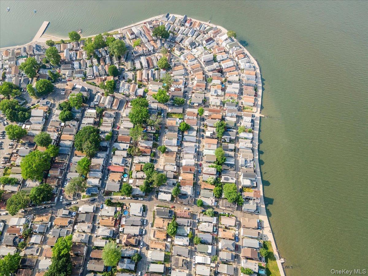 #18 photo, 13B Edgewater Park, הברונקס Bronx , NY 10465