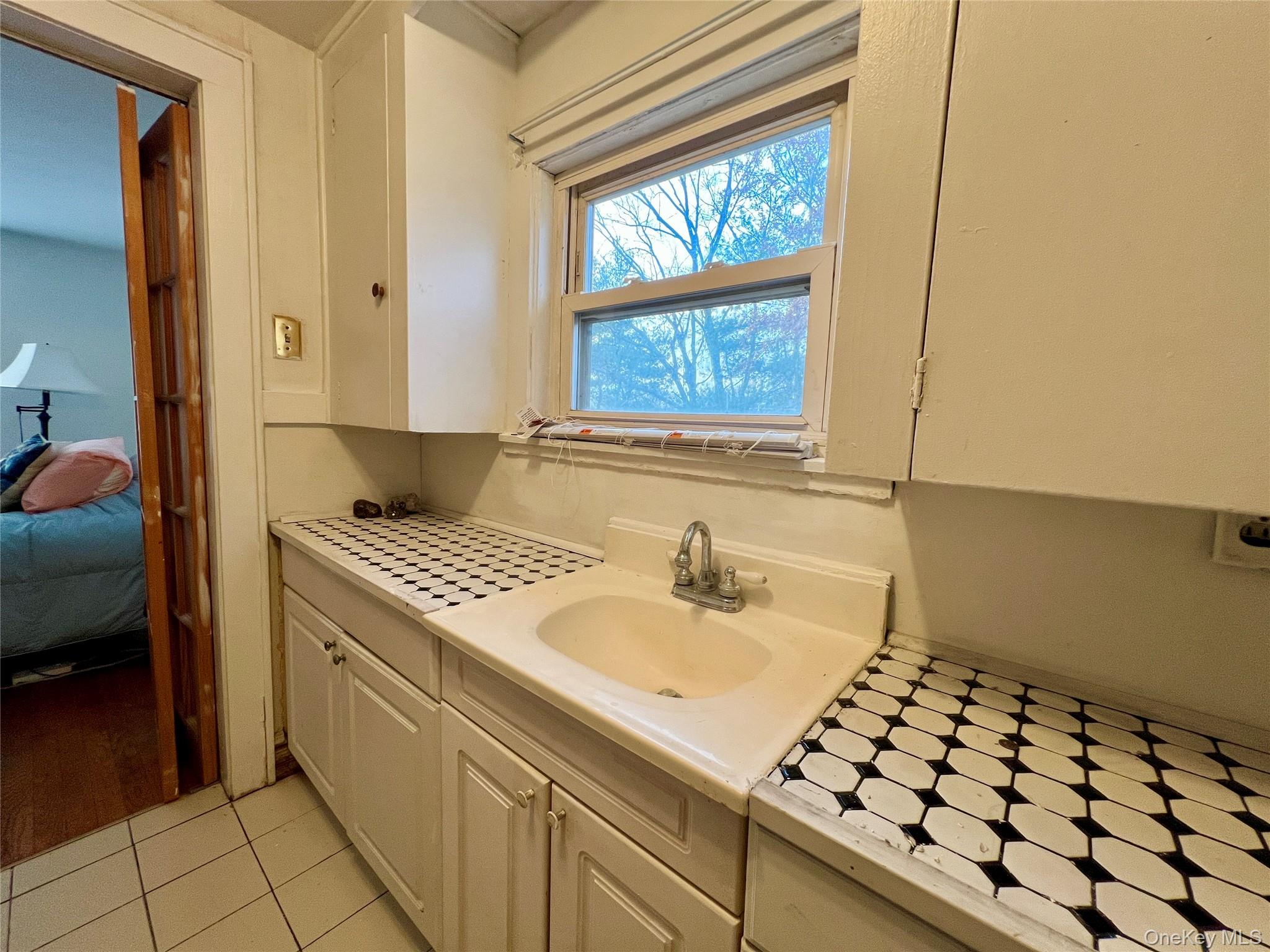 #10 photo, 67 Dutchess Terrace, Beacon , NY 12508