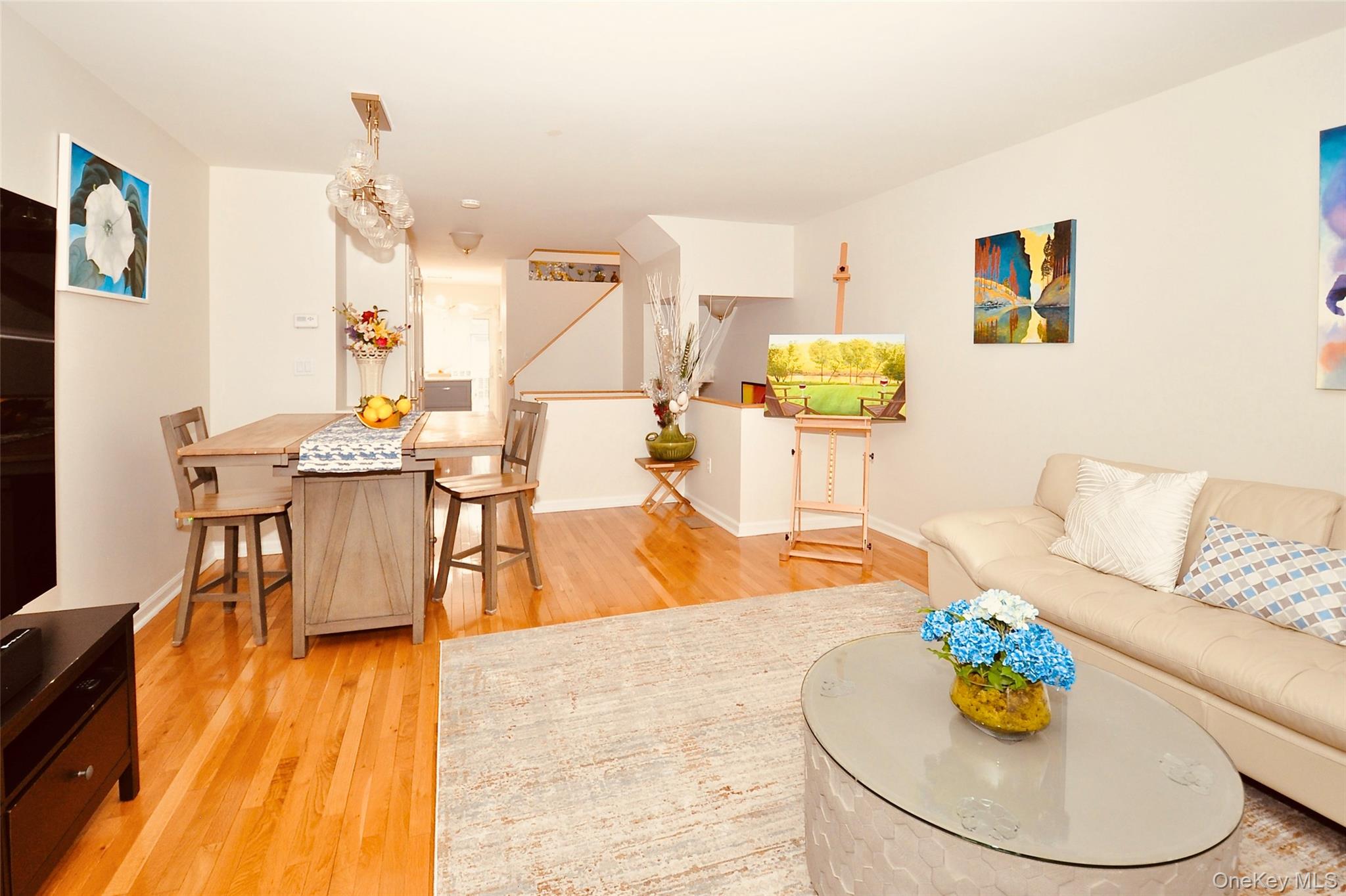 #4 photo, 102 Crystal Hill Drive, Pomona , NY 10970