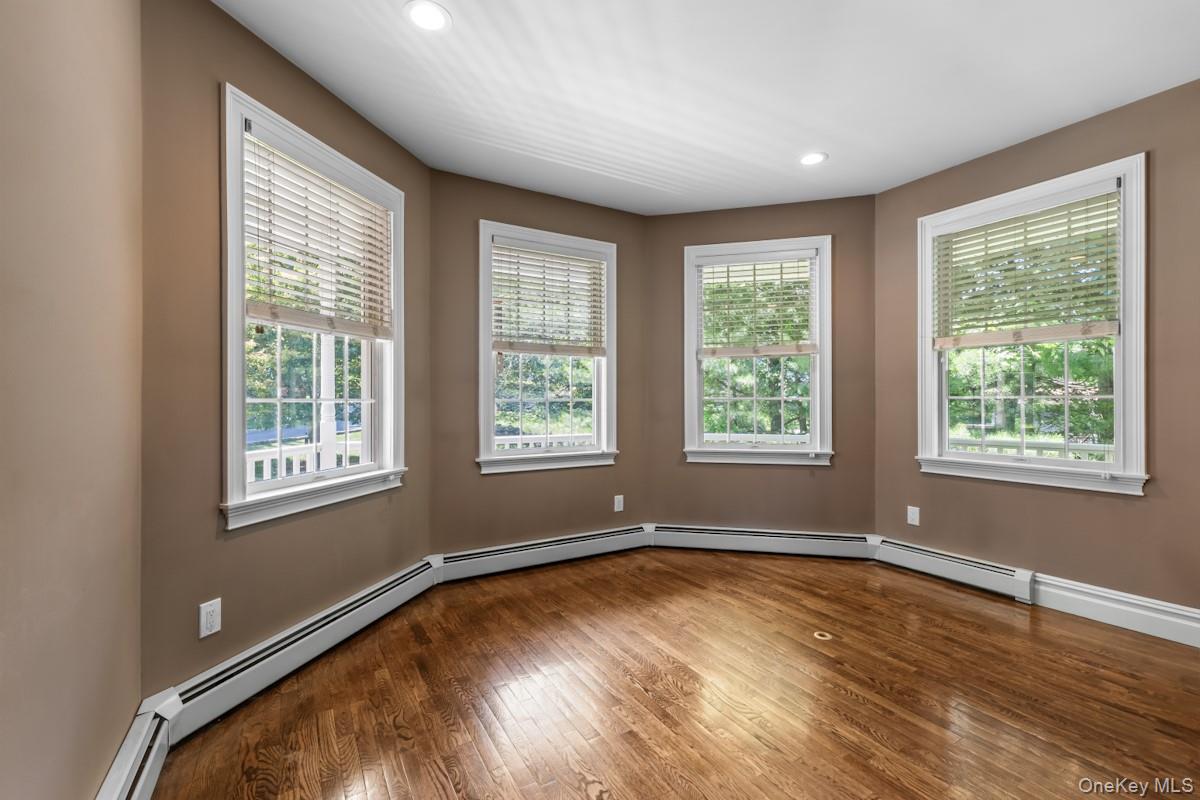 #18 photo, 9 Ronwood Road, Chestnut Ridge , NY 10977