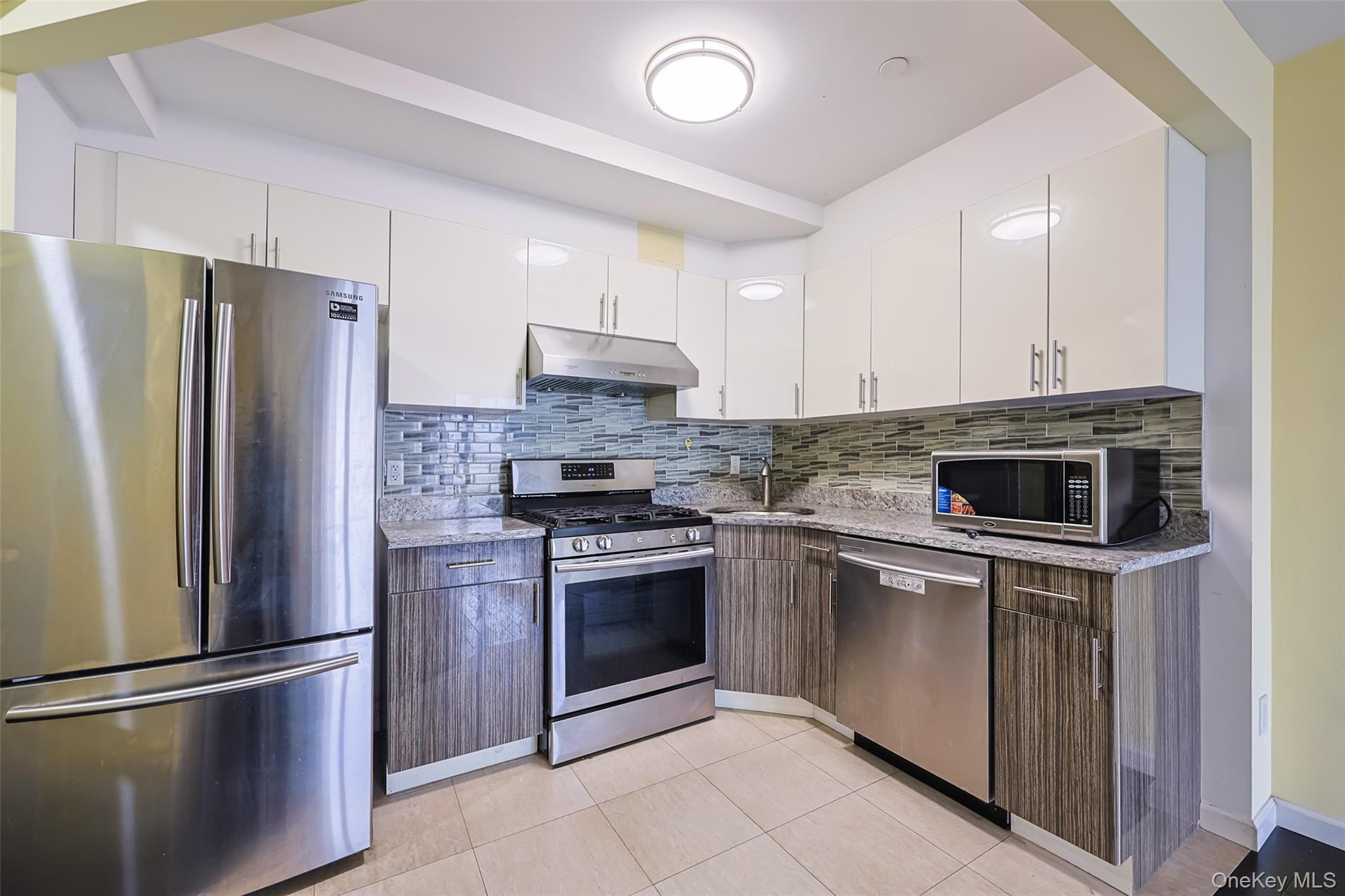 #7 photo, 138-12 Northern Boulevard, كوينز Flushing , NY 11354