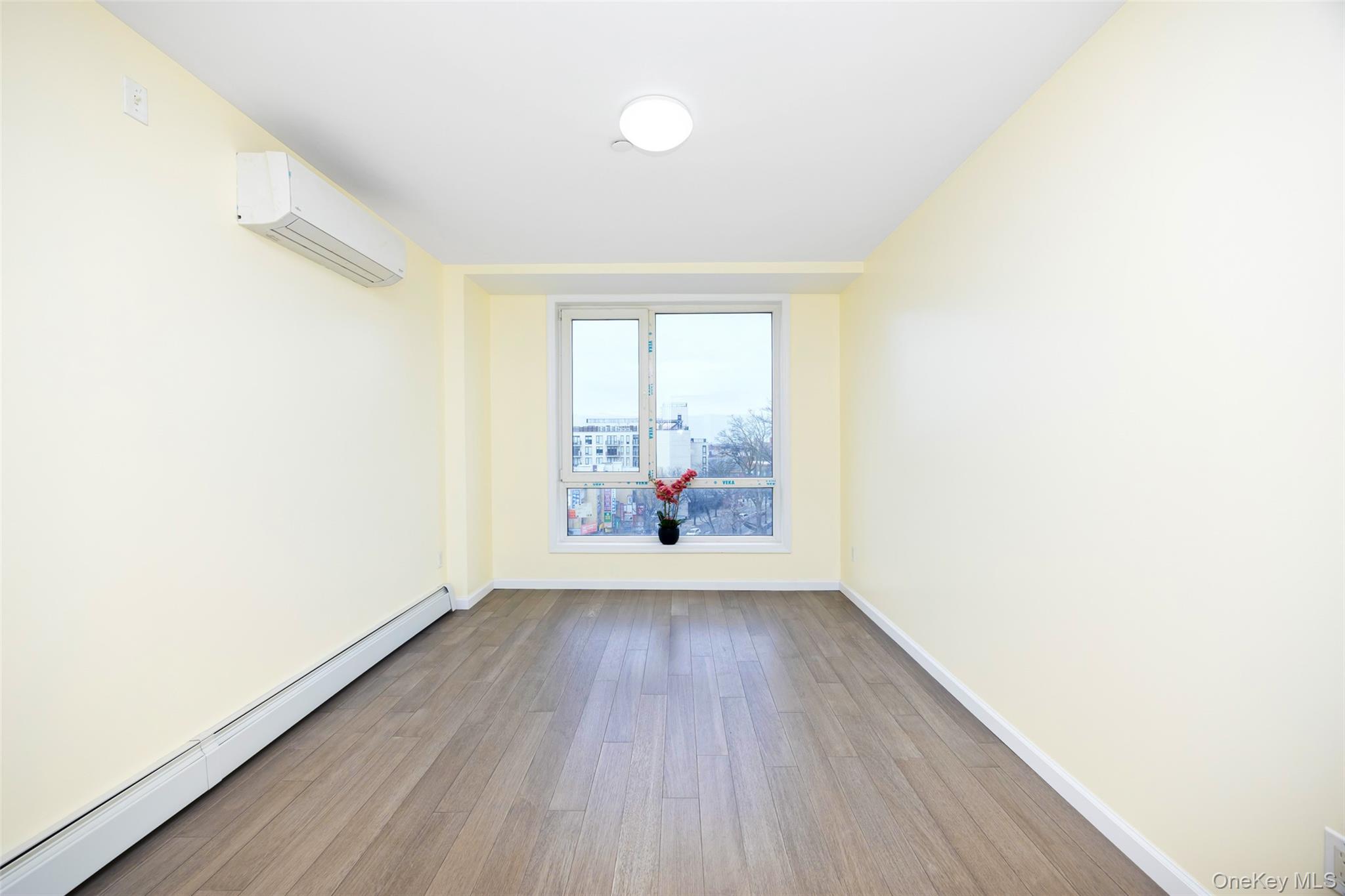 #13 photo, 138-12 Northern Boulevard, Flushing , NY 11354