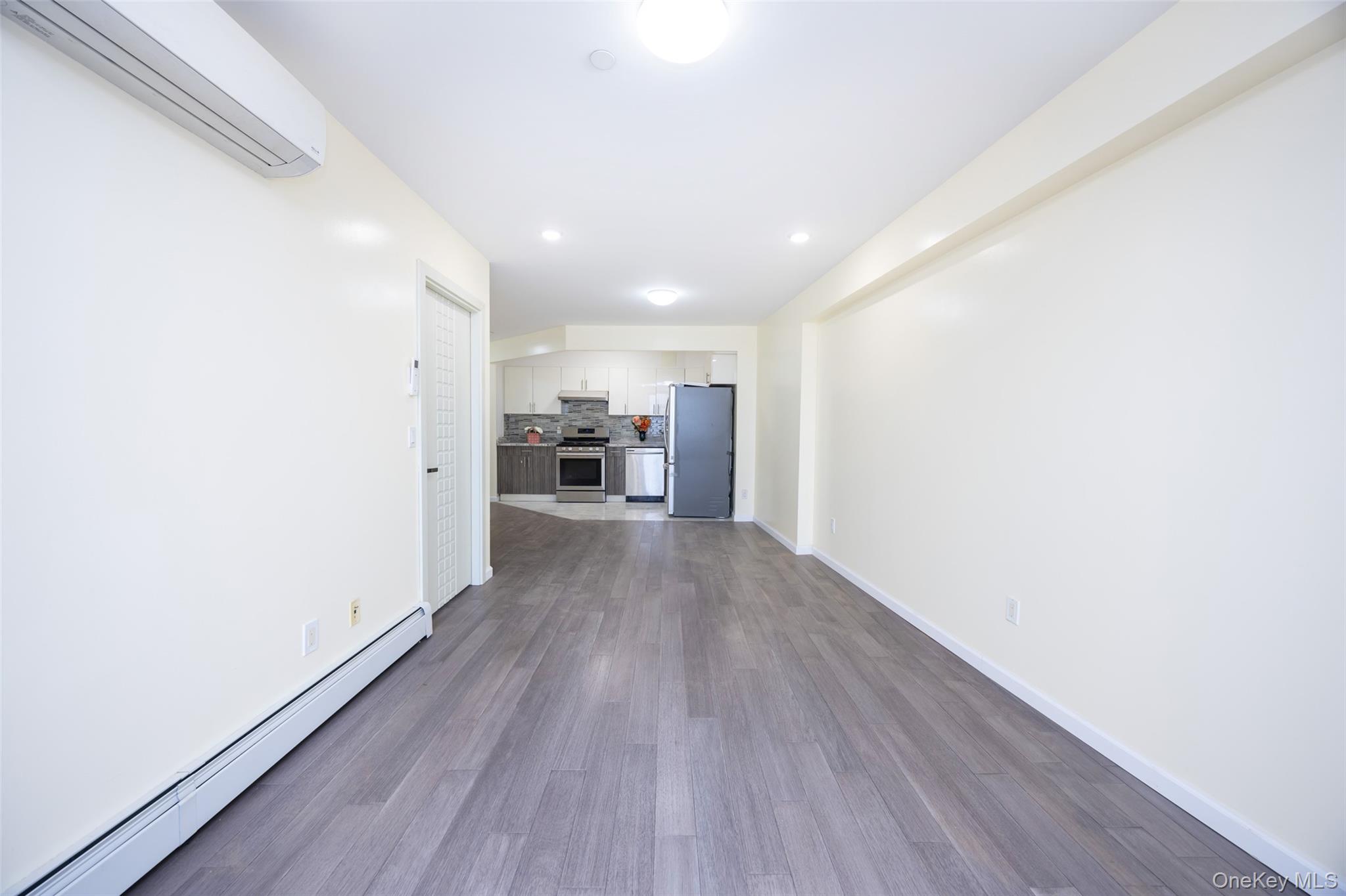 #9 photo, 138-12 Northern Boulevard, Flushing , NY 11354