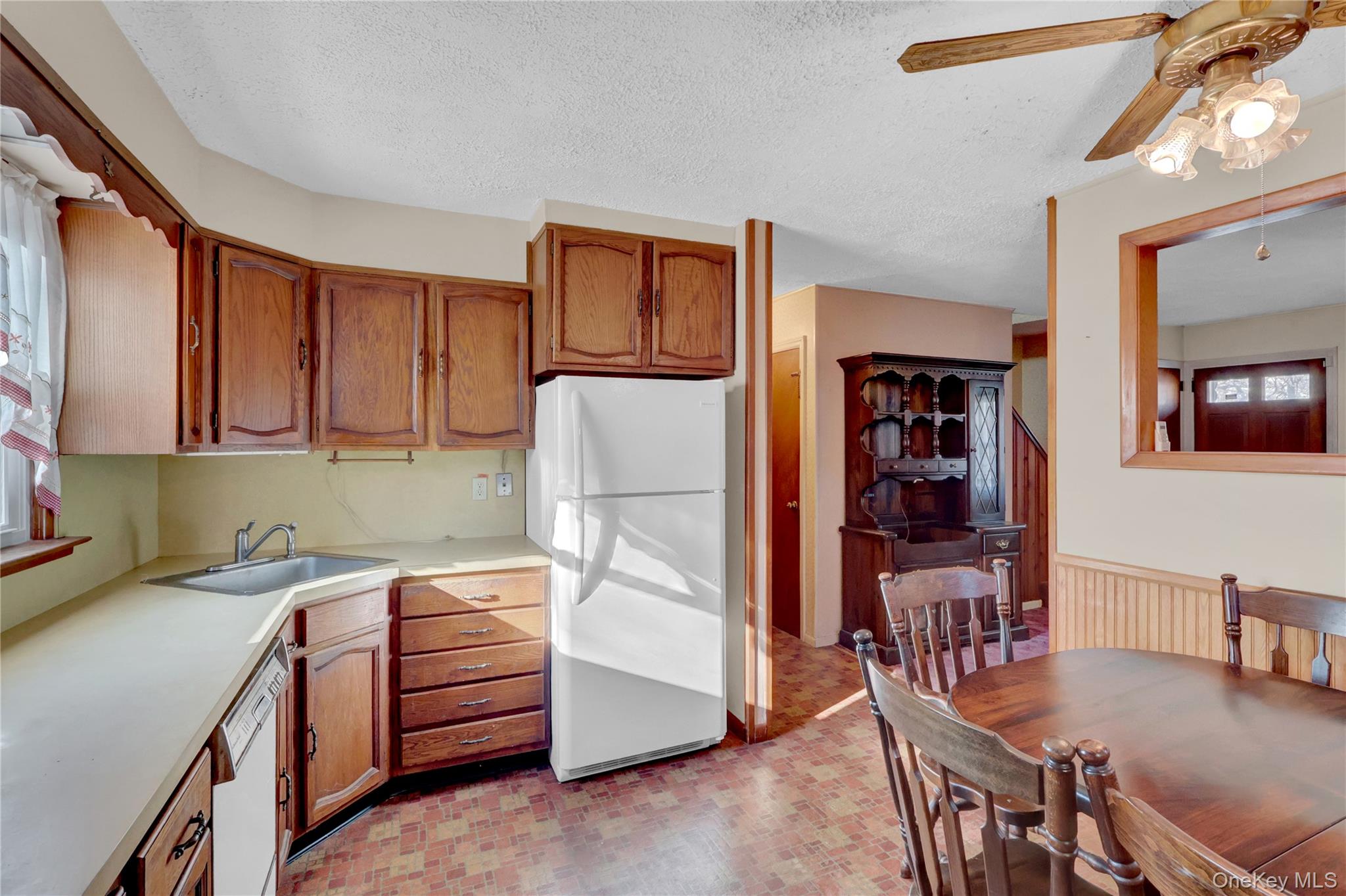 #12 photo, 64 Nill Street, West Babylon , NY 11704