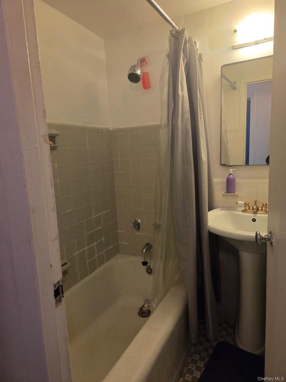 #8 photo, 8 Fordham Hill Oval, Bronx , NY 10468