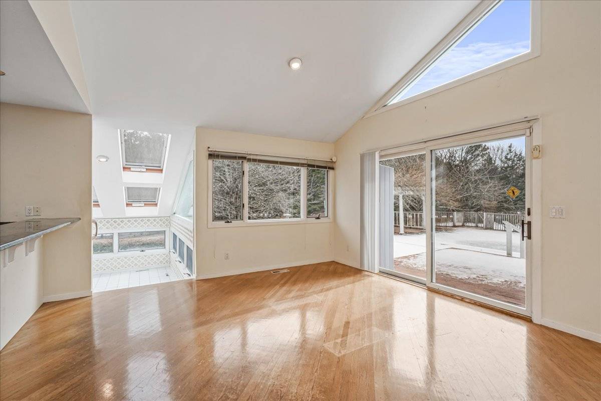 #10 photo, 8 Fiddler Crab Trail, מחוז סאפוק Westhampton , NY 11977